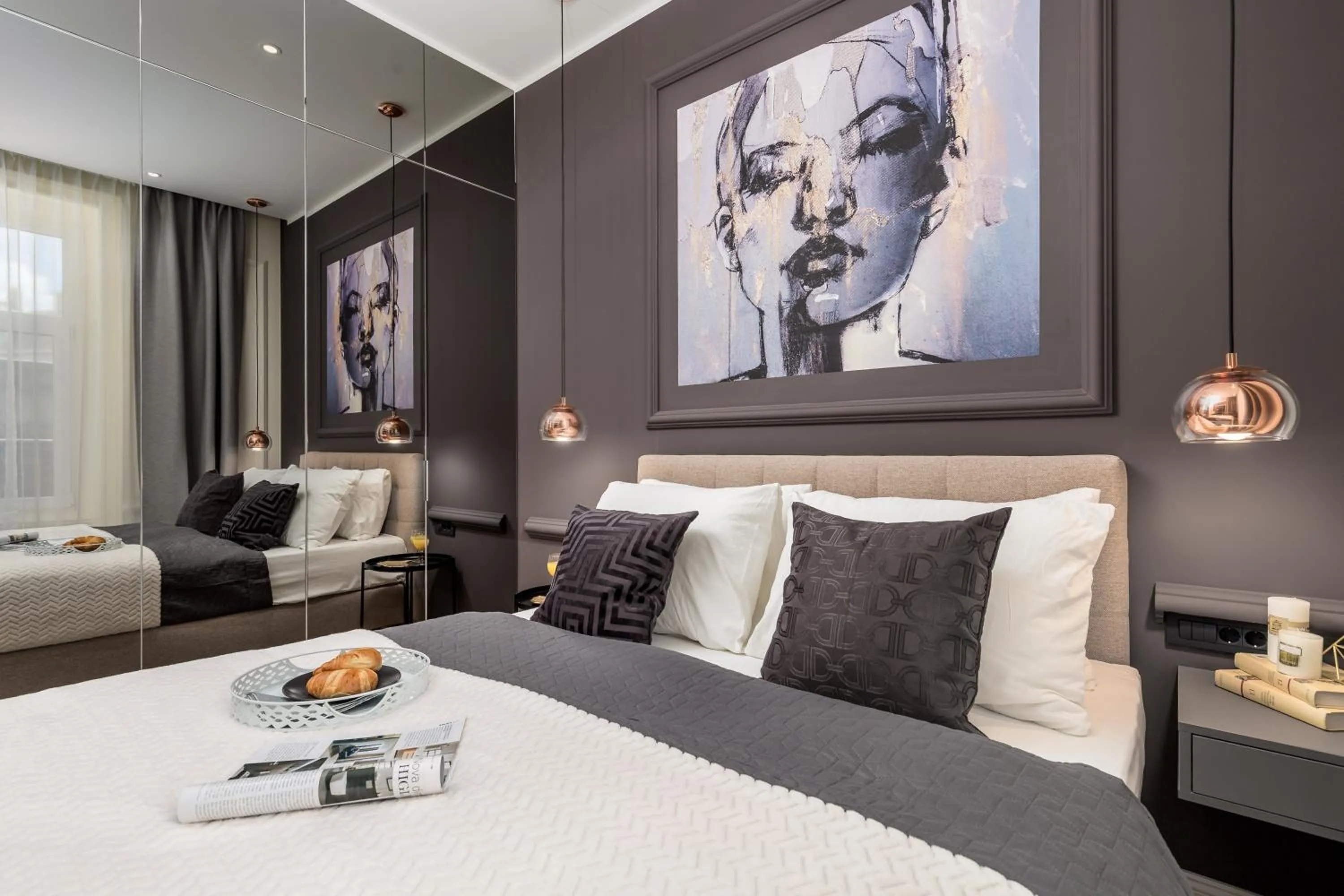 Decorative detail, Bed in Luxury Number 1 Apartments