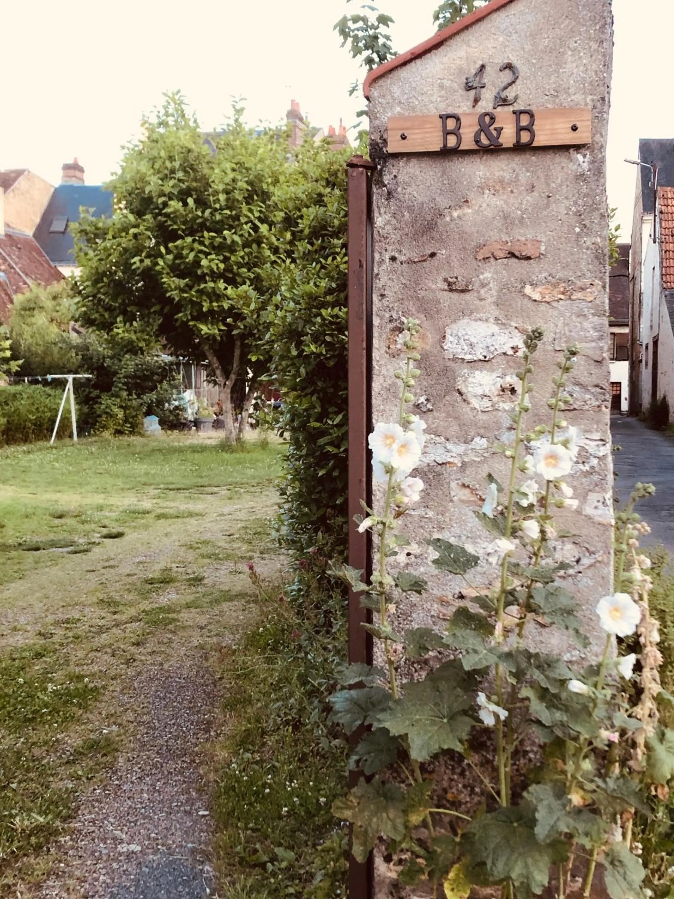 Garden in Chambre-studio Le 42