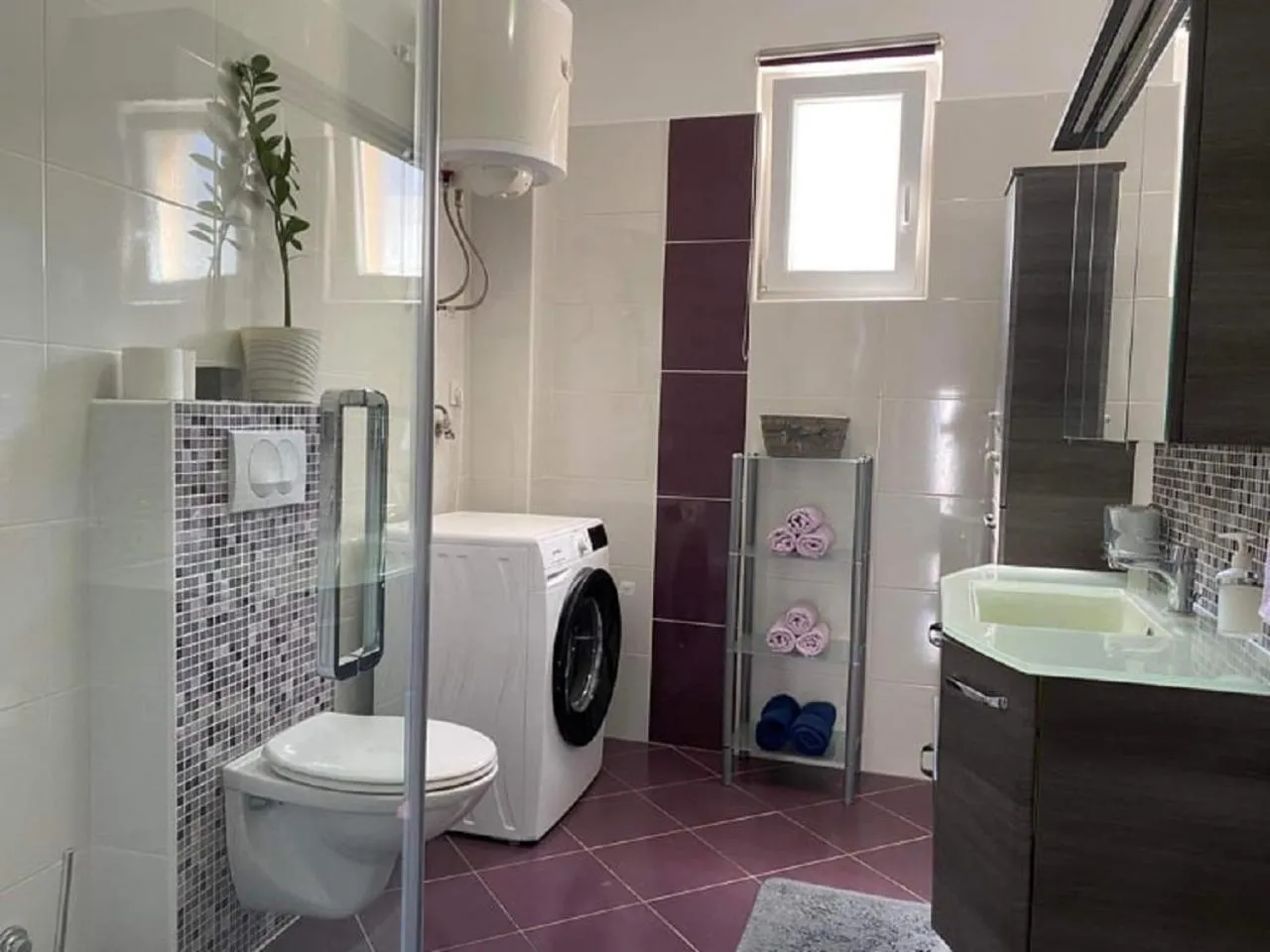 Toilet in Apartman Zara