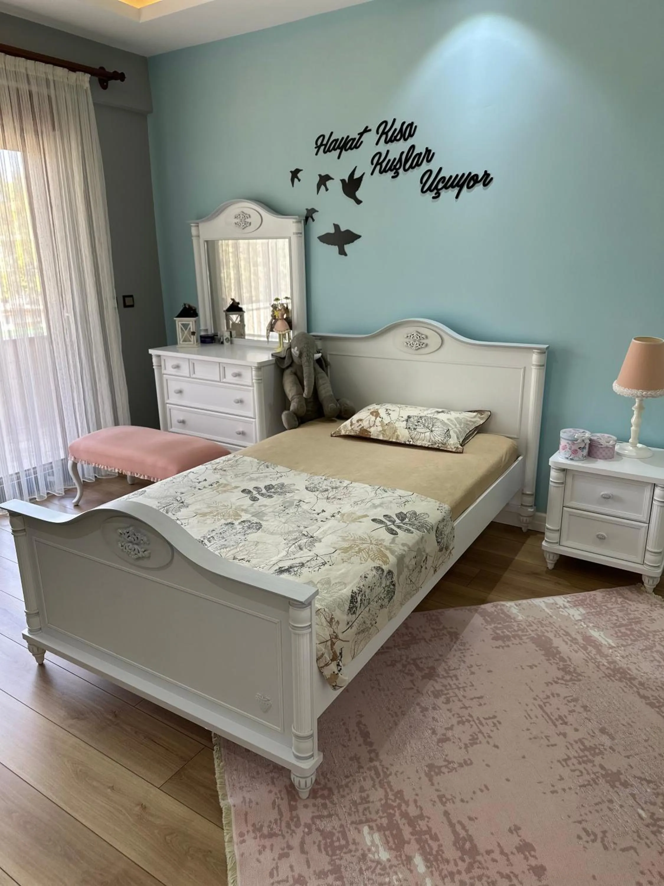 Bed in premium park apart otel