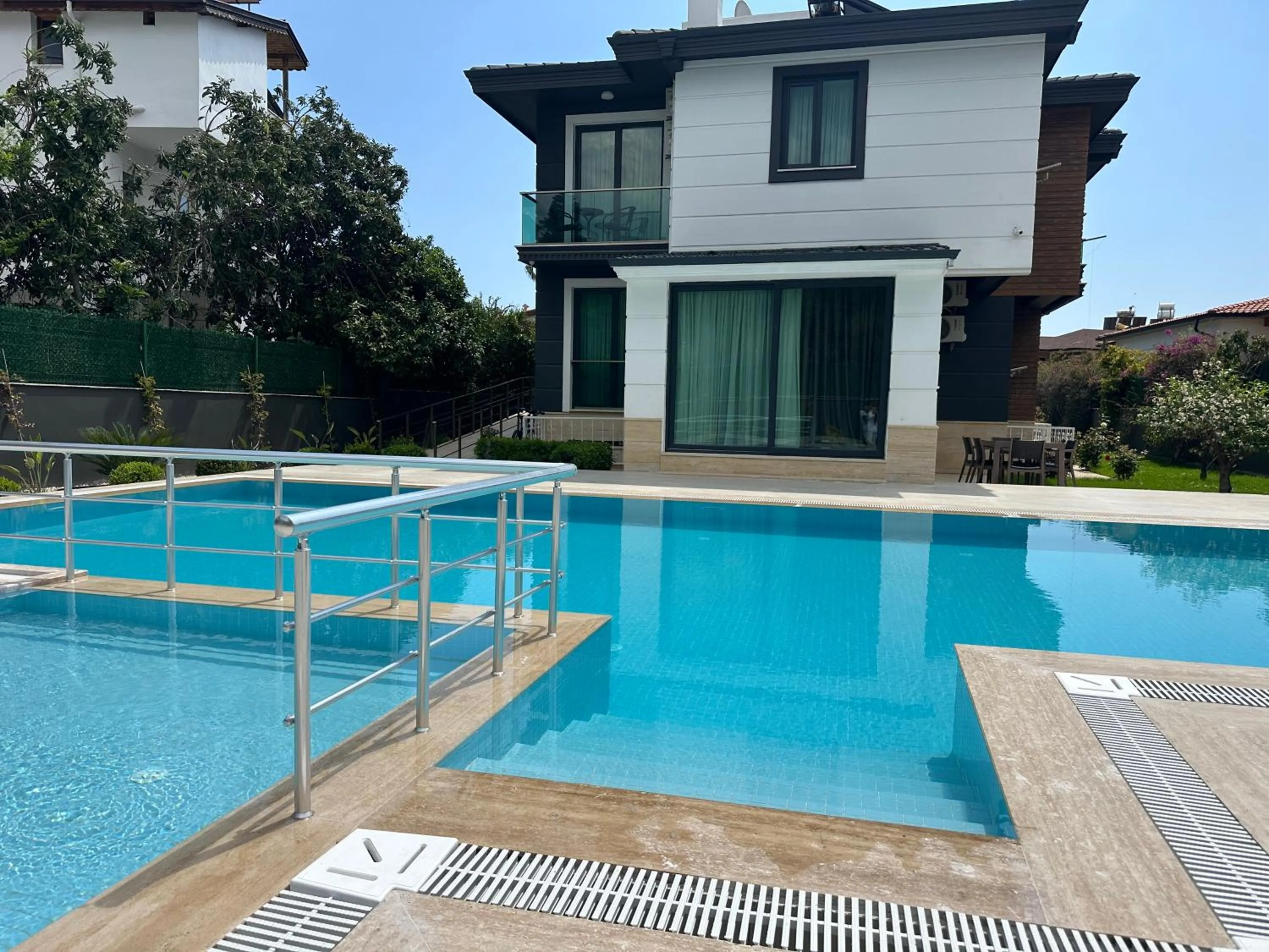 premium park apart otel