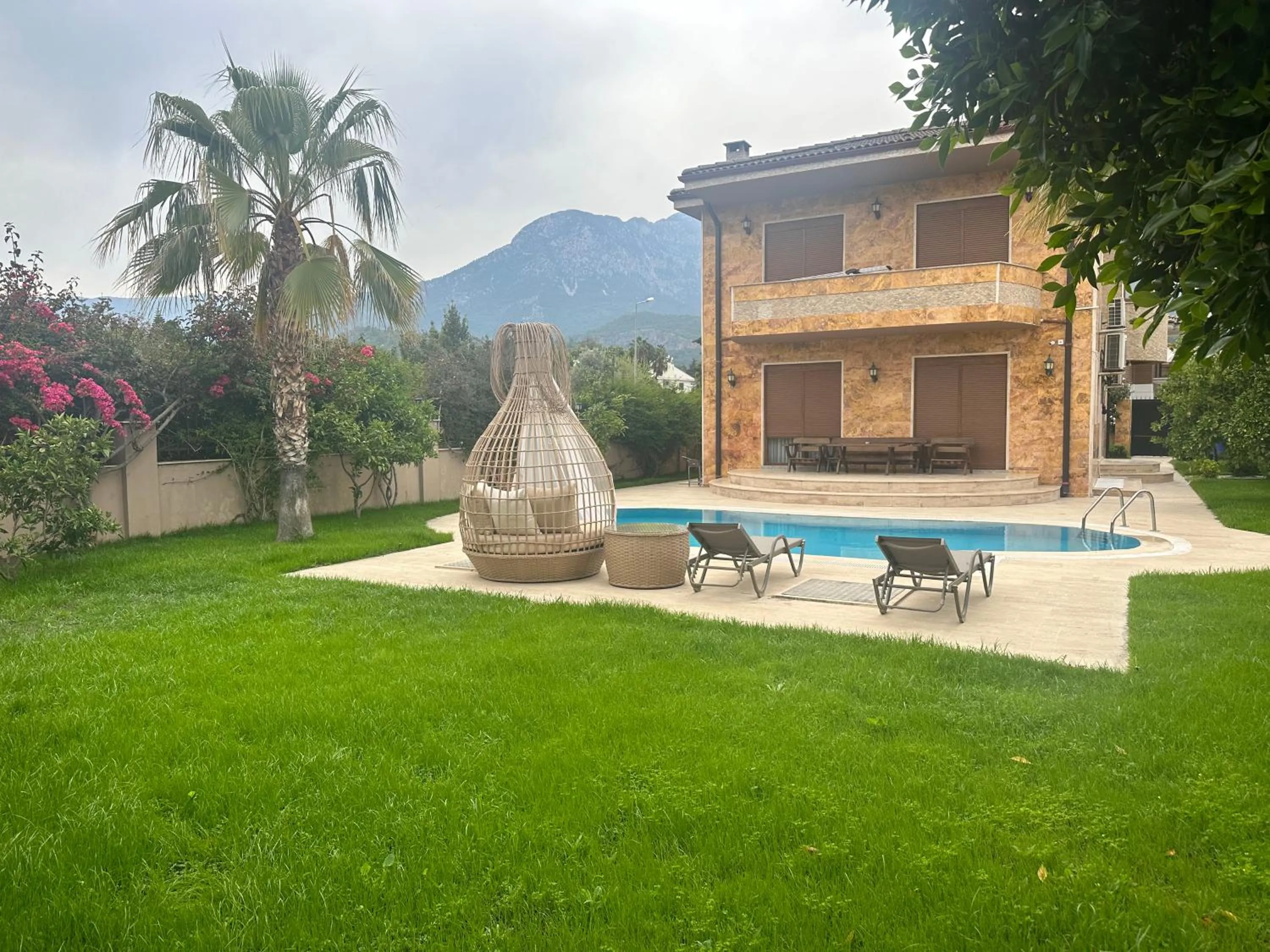 premium park apart otel