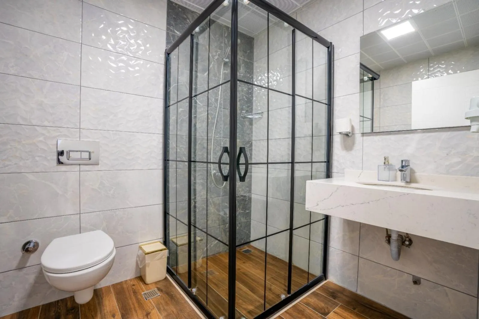 premium park apart otel