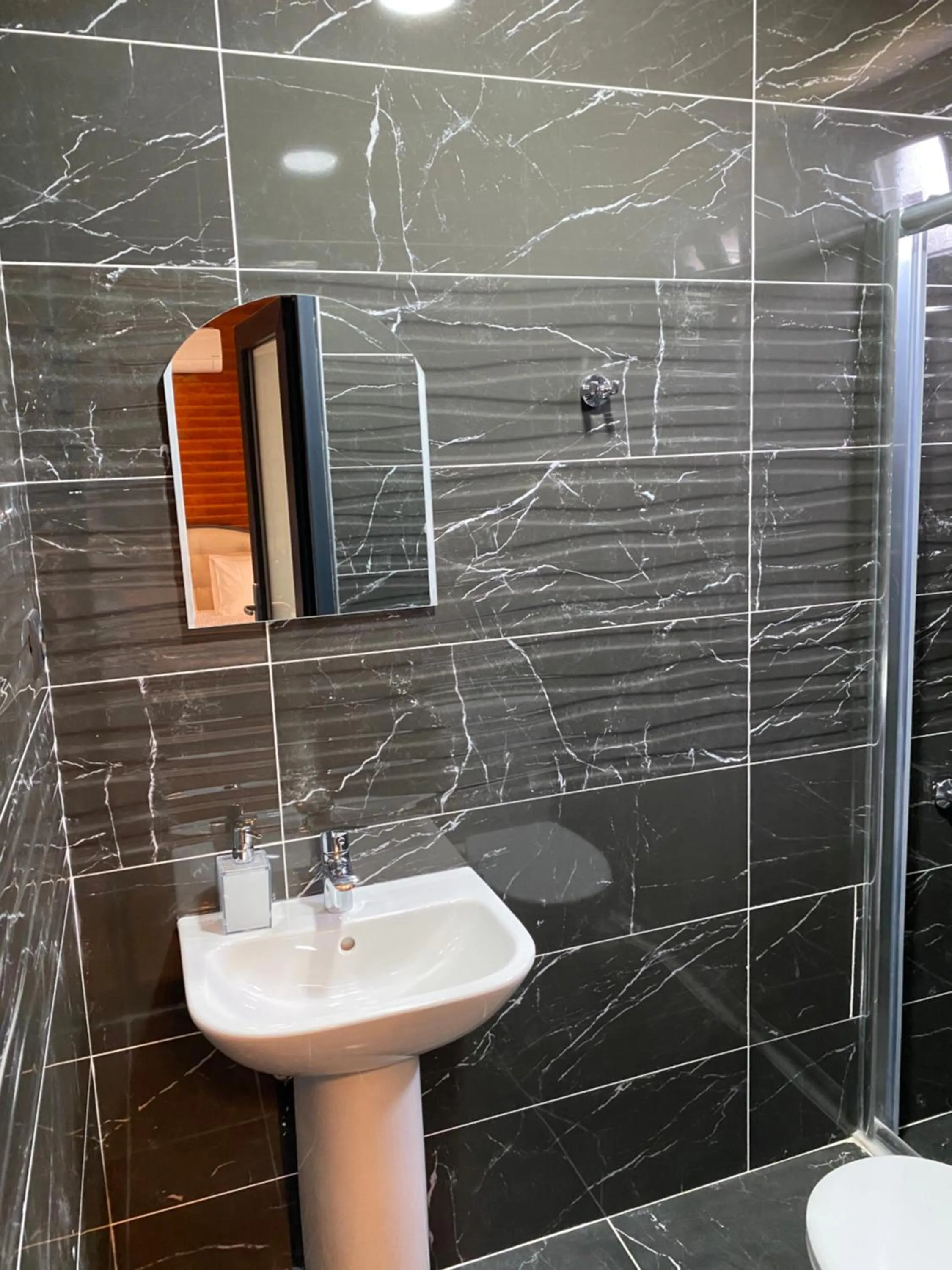 premium park apart otel