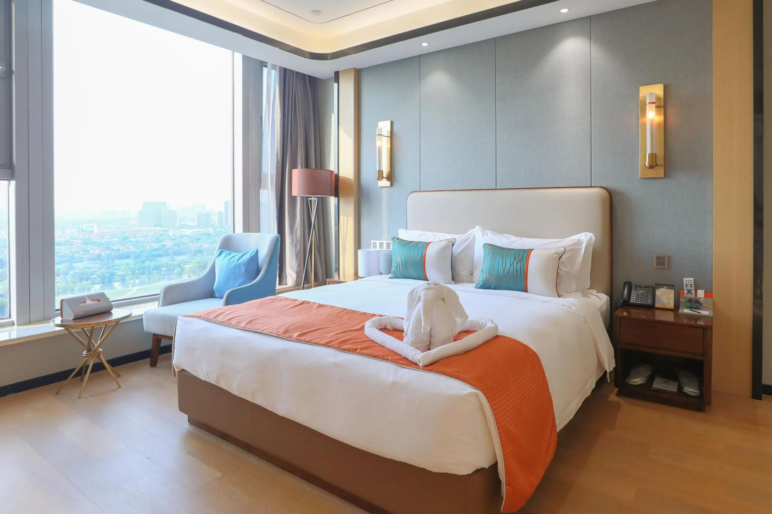 Bed in Jinling Funhome Hotel Nanjing Jiulong Lake - Nanjing South Railway Station