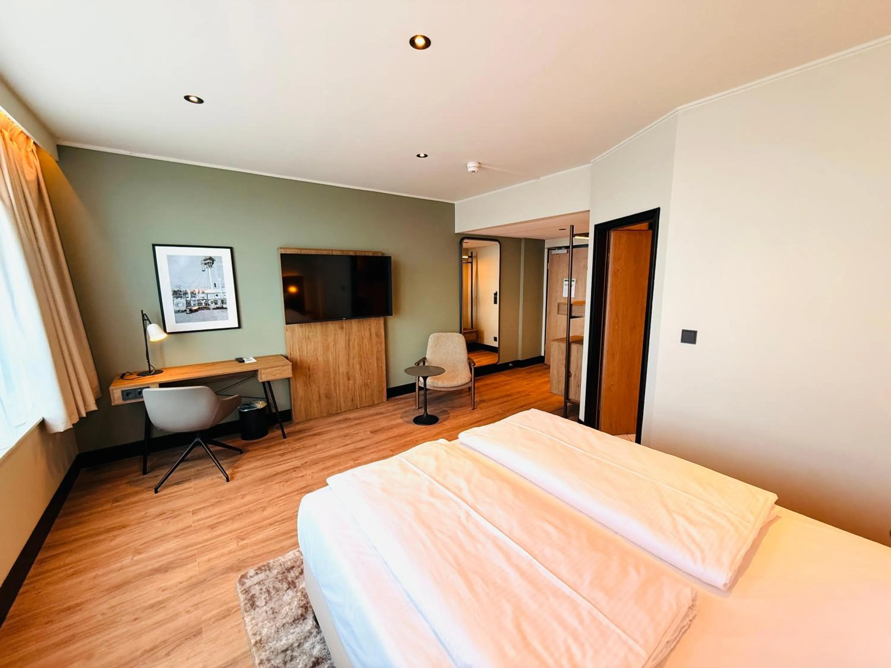 Bed in Hotel Astor Kiel by Campanile