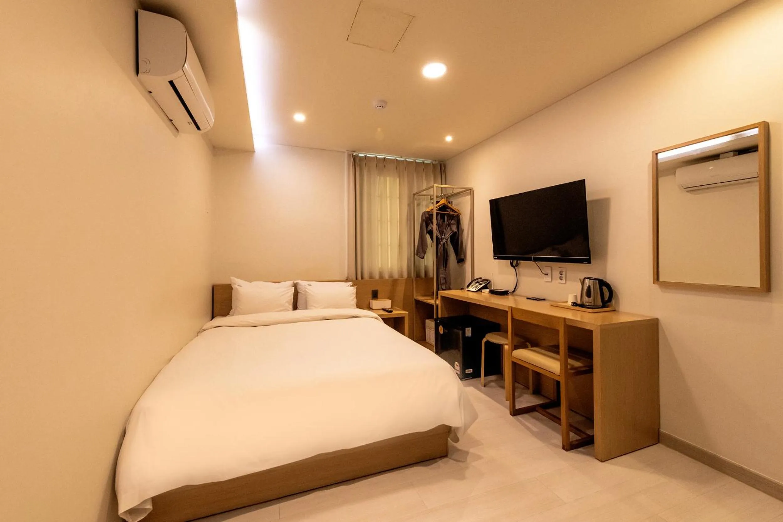 Bed in H Avenue Chuncheon
