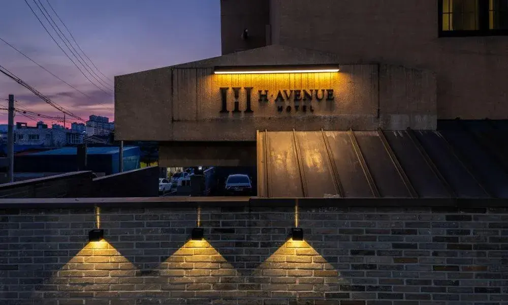 H Avenue Chuncheon H Avenue Chuncheon