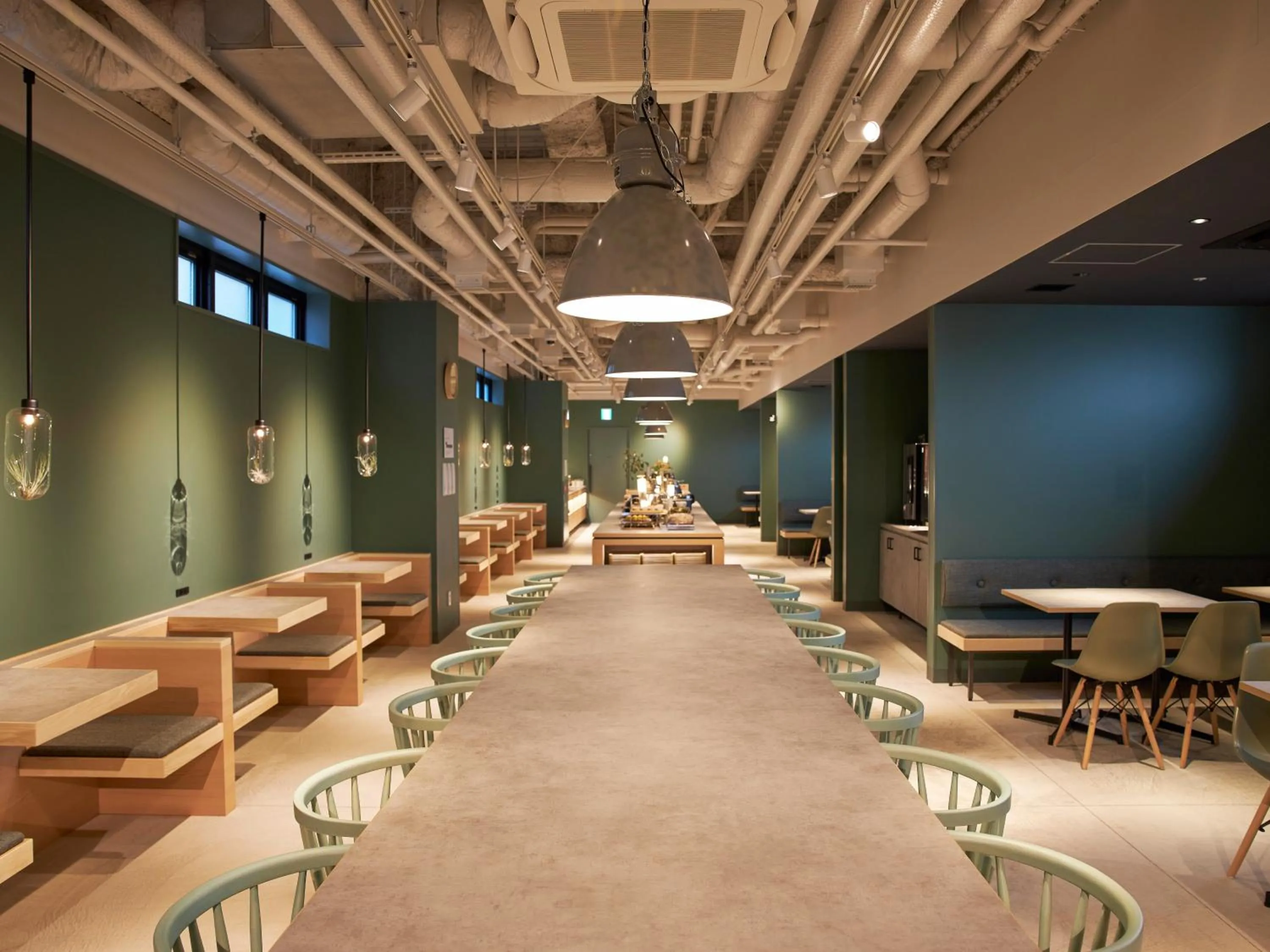 Restaurant/places to eat in REF Omiya by VESSEL HOTELS