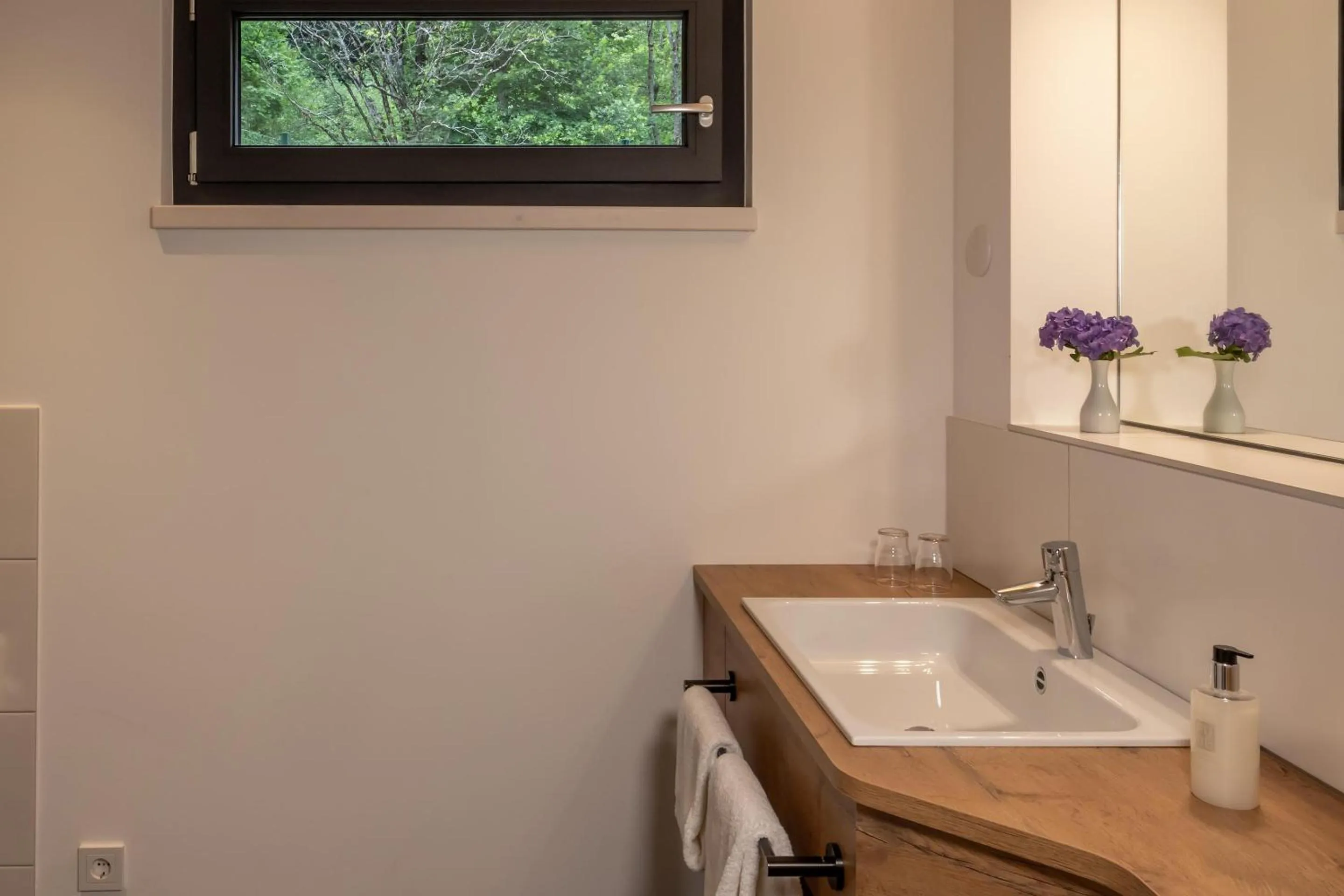 Bathroom in Goldener Adler Oberried - Hotel & Appartements