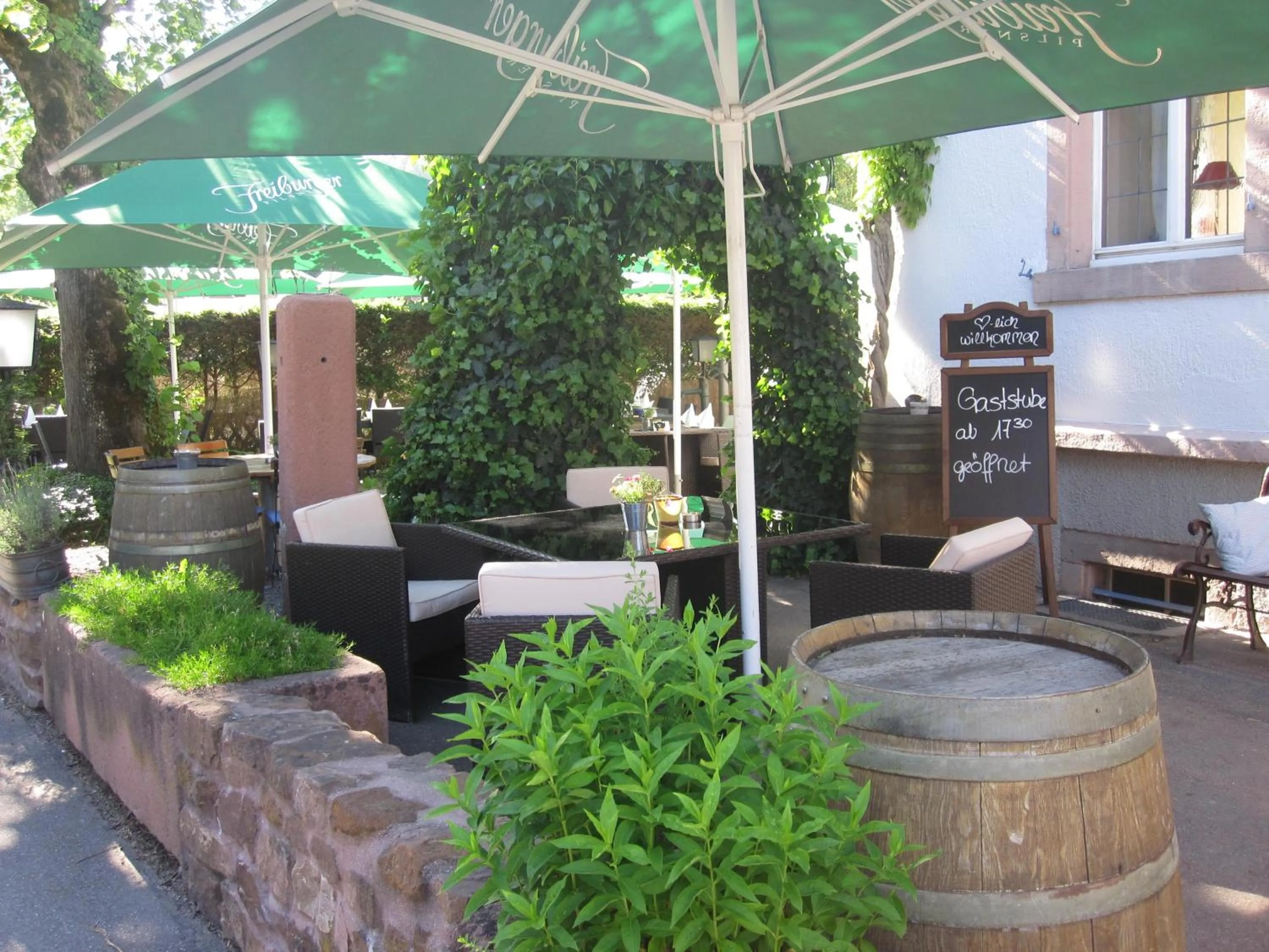 Restaurant/places to eat in Goldener Adler Oberried - Hotel & Appartements