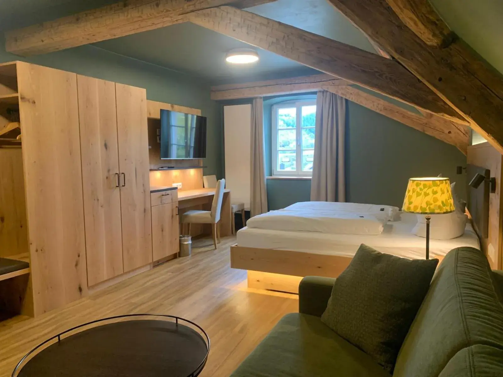 Superior Double Room - single occupancy in Goldener Adler Oberried - Hotel & Appartements Superior Double Room - single occupancy in Goldener Adler Oberried - Hotel & Appartements