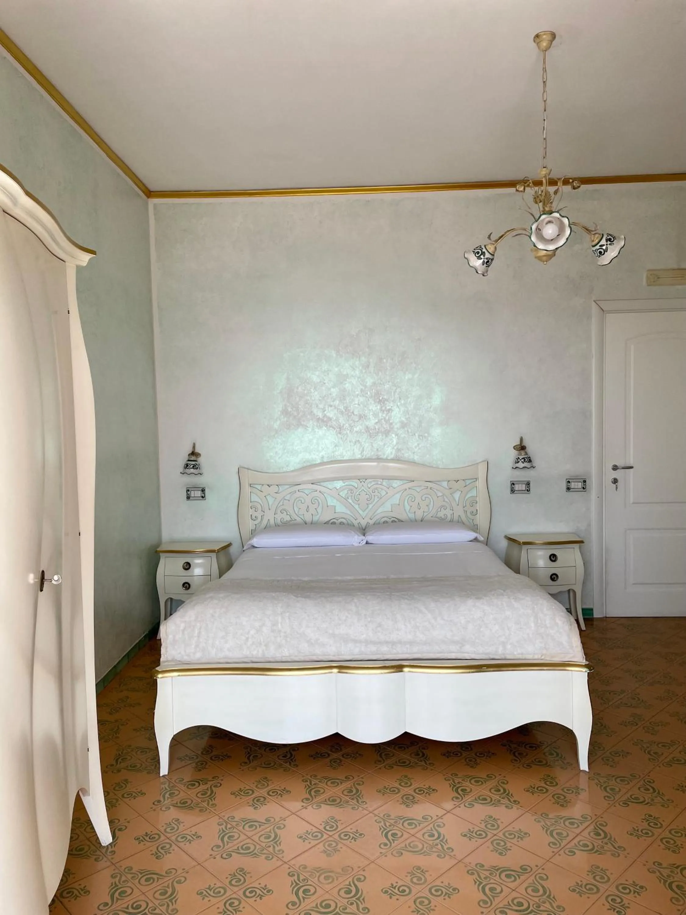 Photo of the whole room, Bed in Bellavista Costa d'Amalfi