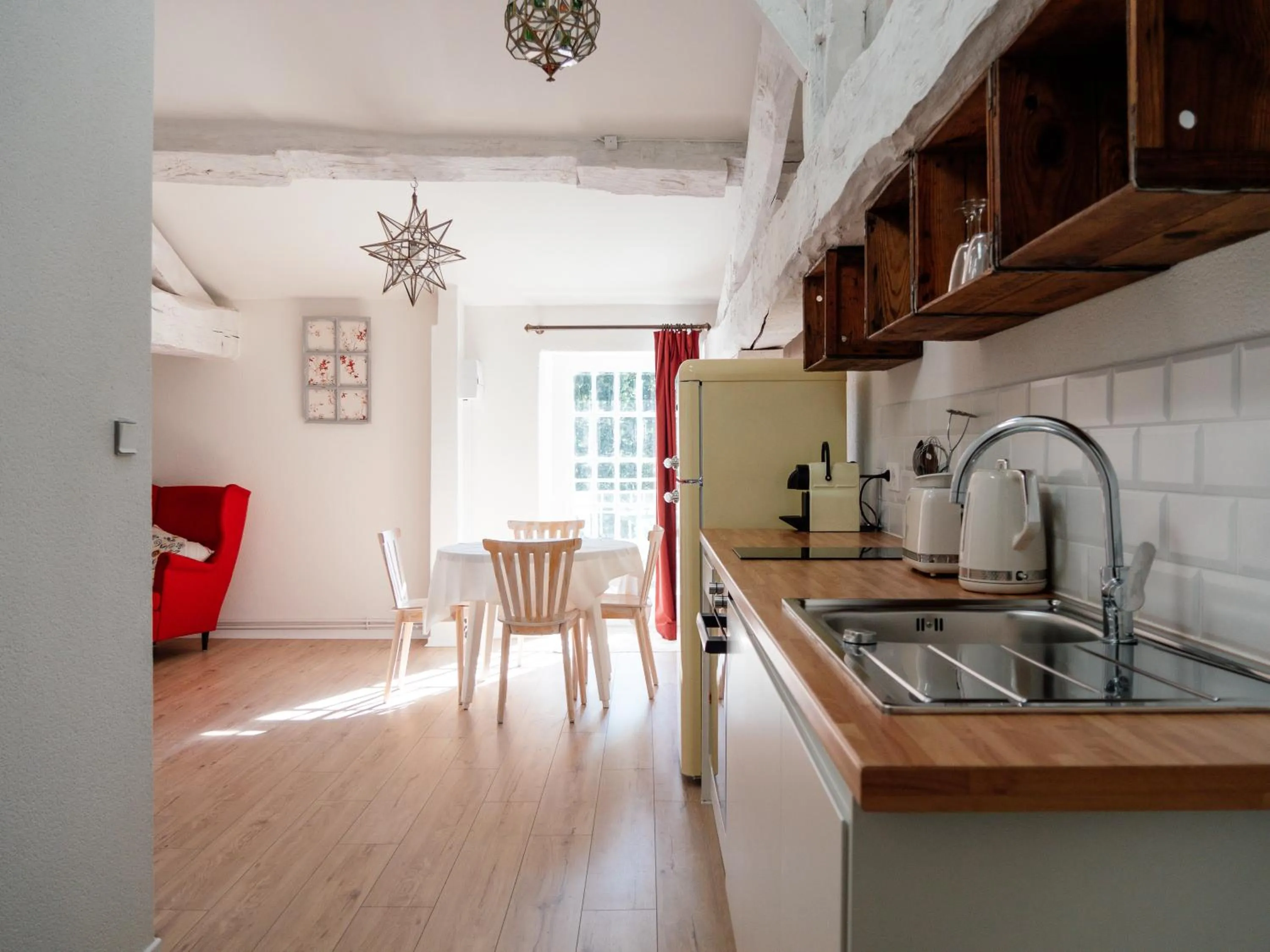 Kitchen or kitchenette in Château Destinée