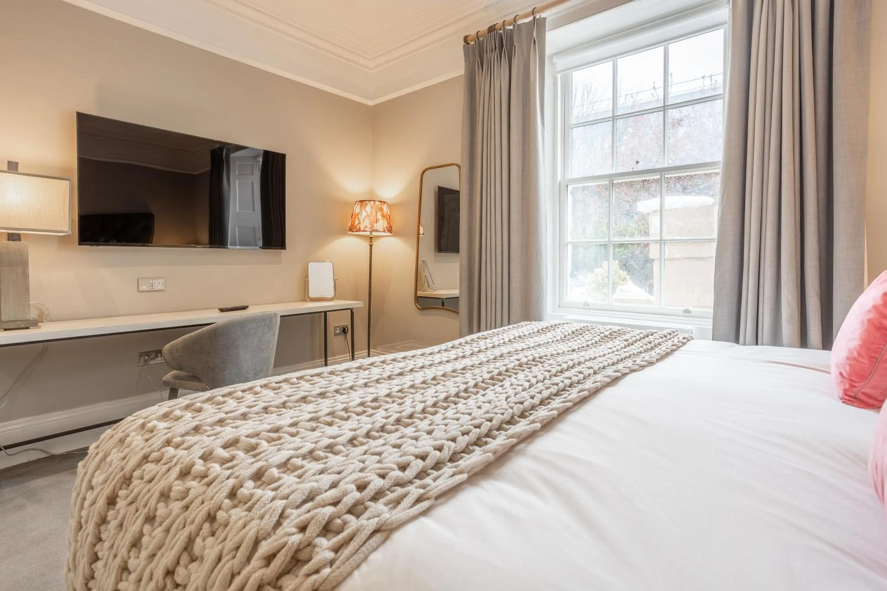 Bedroom, Bed in No1 Apartments & Bedrooms St Andrews - St Mary's