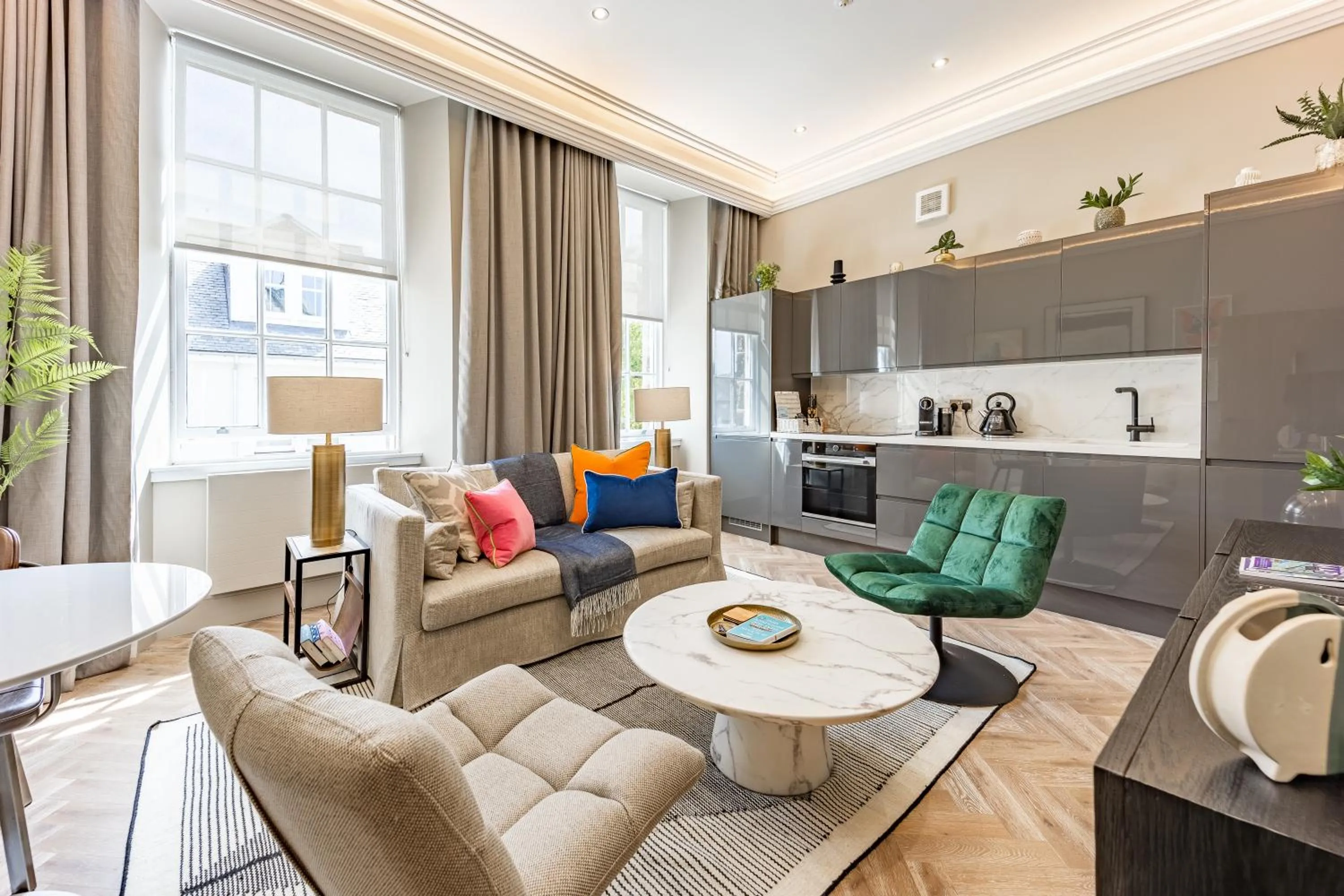 Kitchen or kitchenette in No1 Apartments & Bedrooms St Andrews - St Mary's