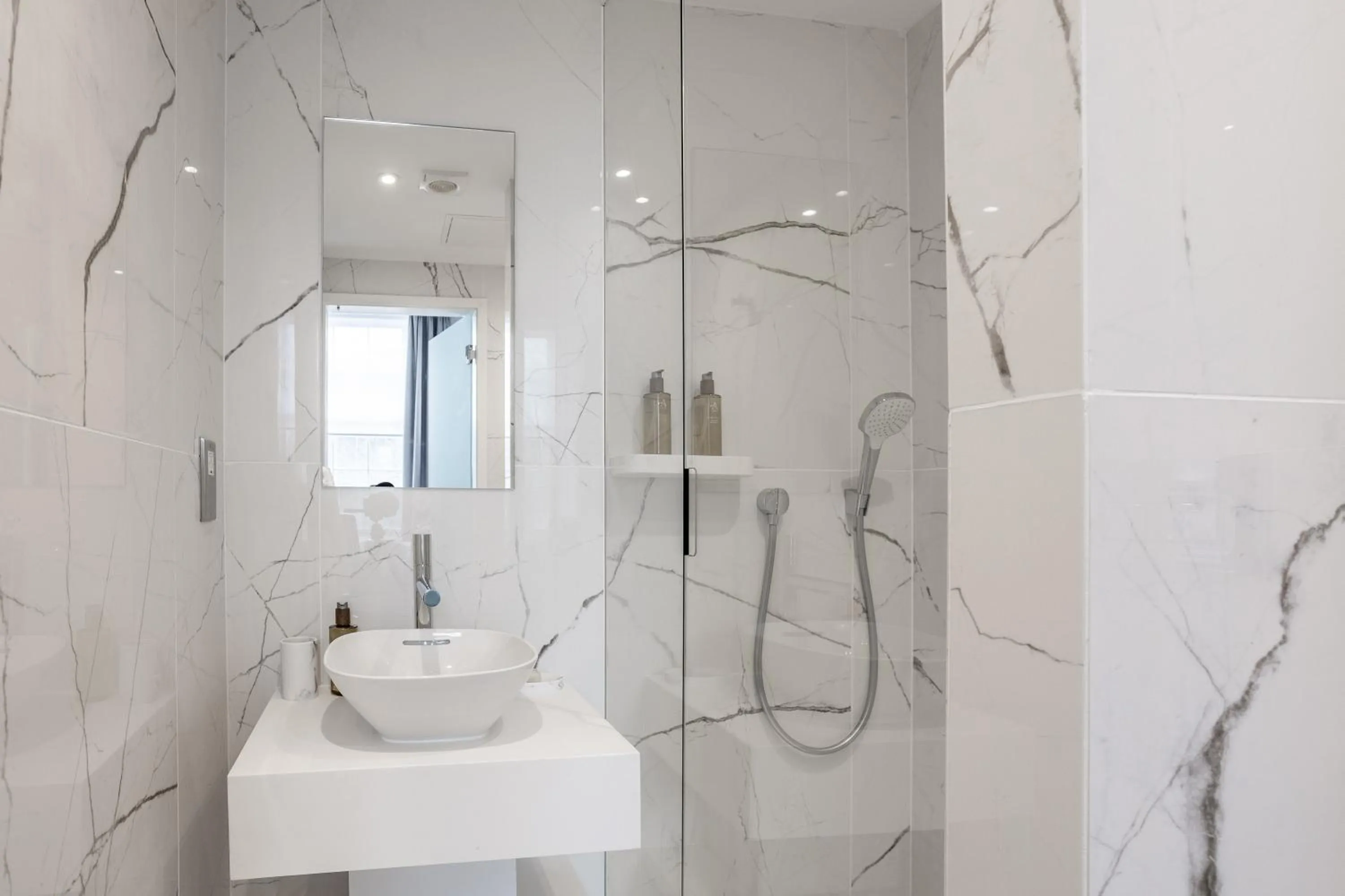 Bathroom in No1 Apartments & Bedrooms St Andrews - St Mary's