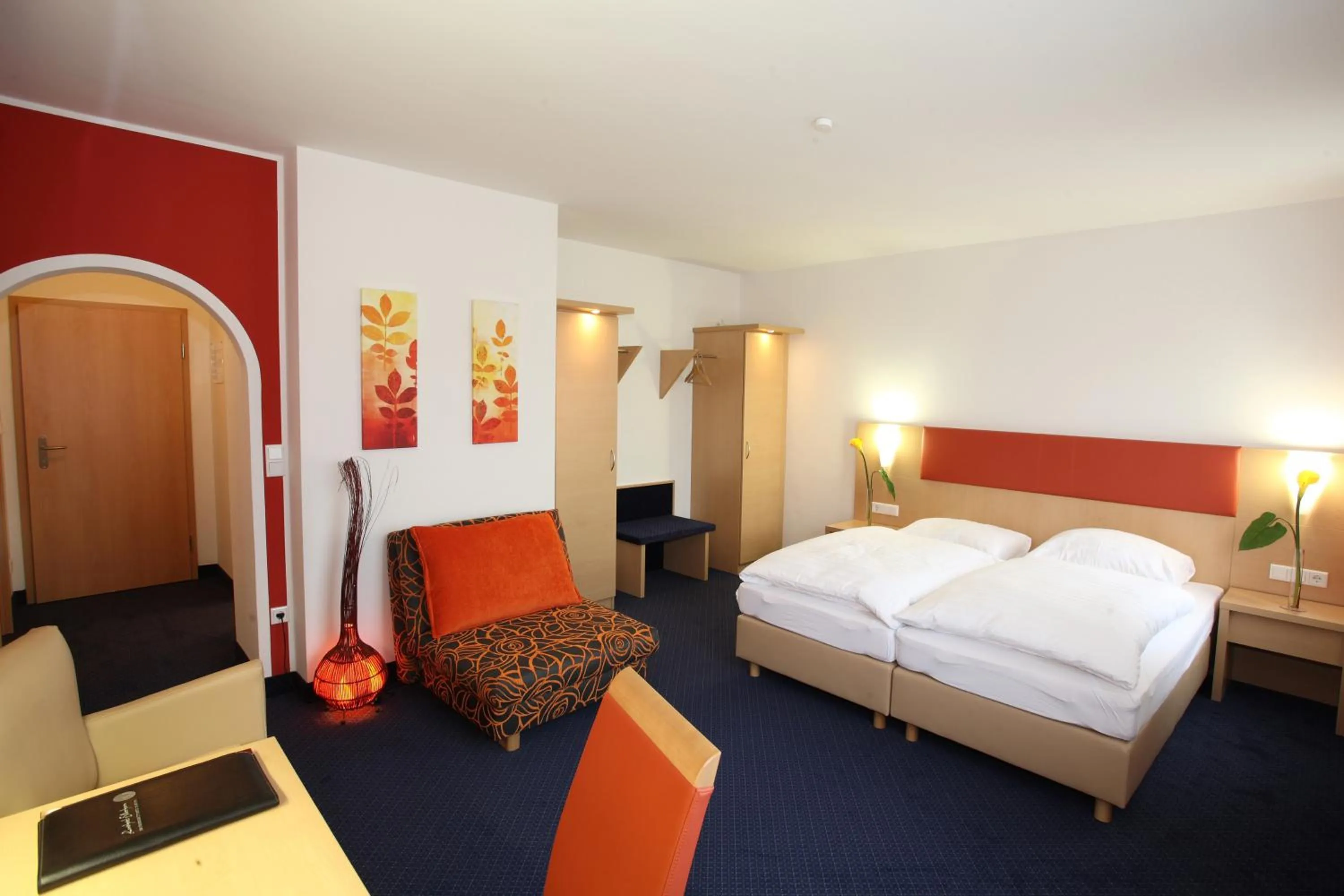 Photo of the whole room, Bed in Hotel Silberhorn