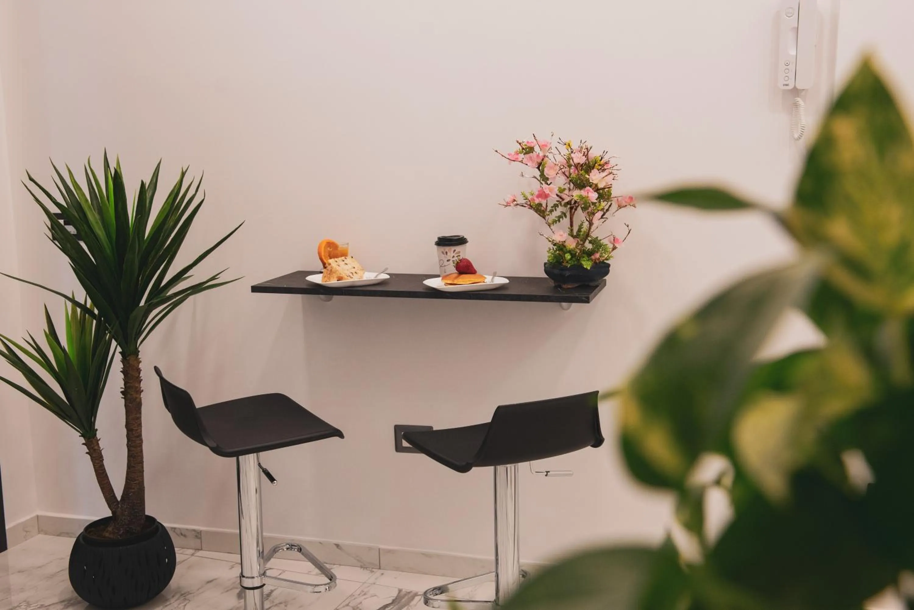 Coffee/tea facilities in Elly's B&B