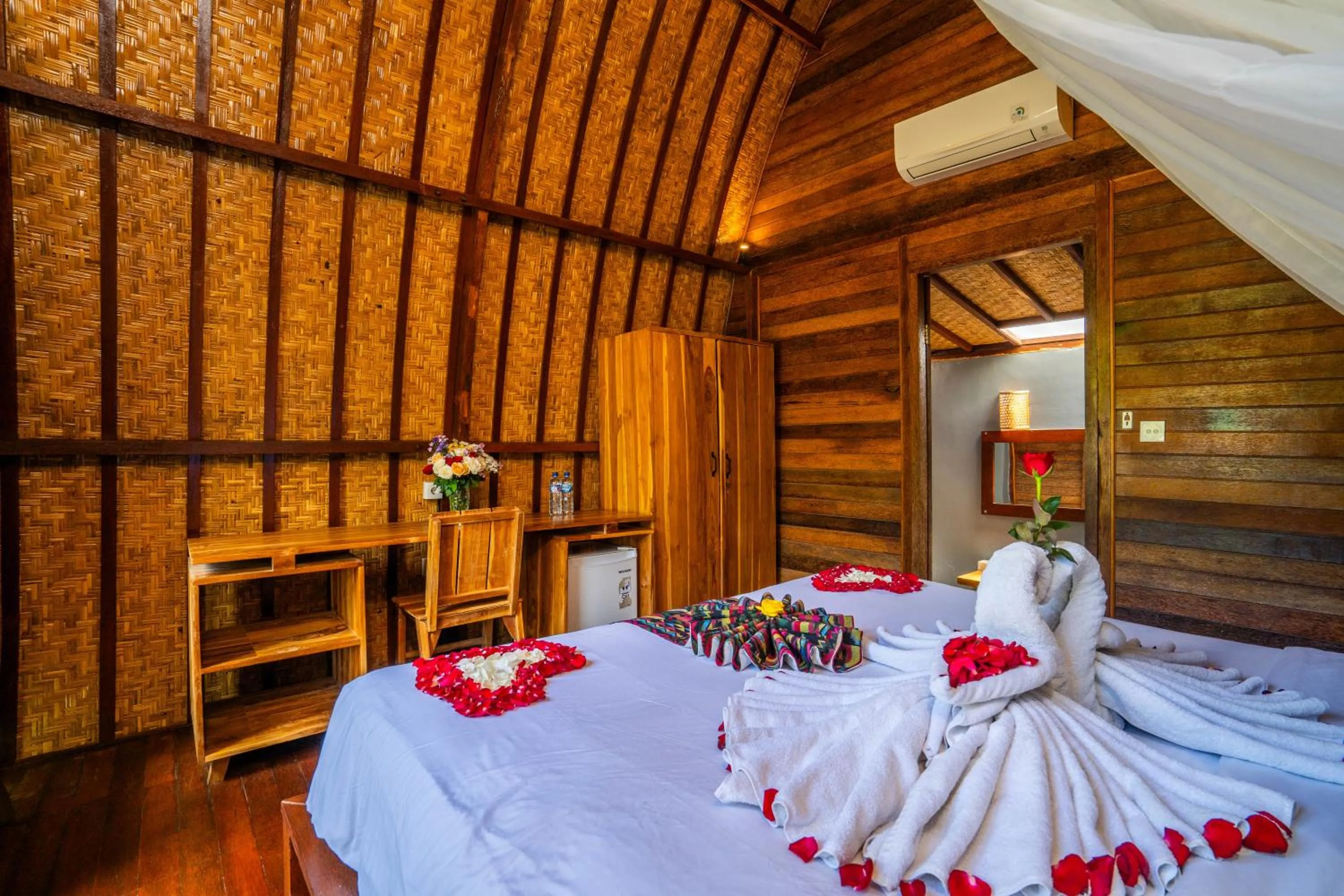 Bedroom, Bed in Lumbung Bukit Resort Uluwatu