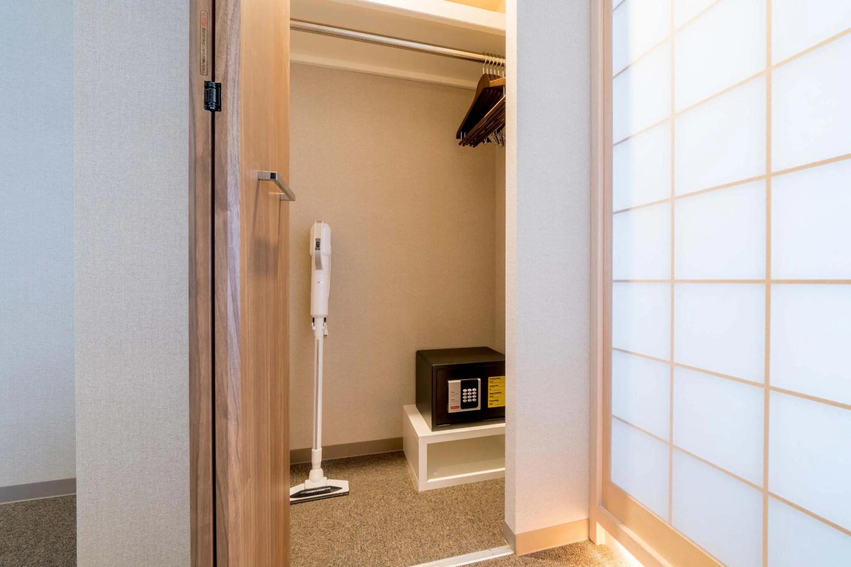 safe in RESI STAY Hotel Sun Chlorella