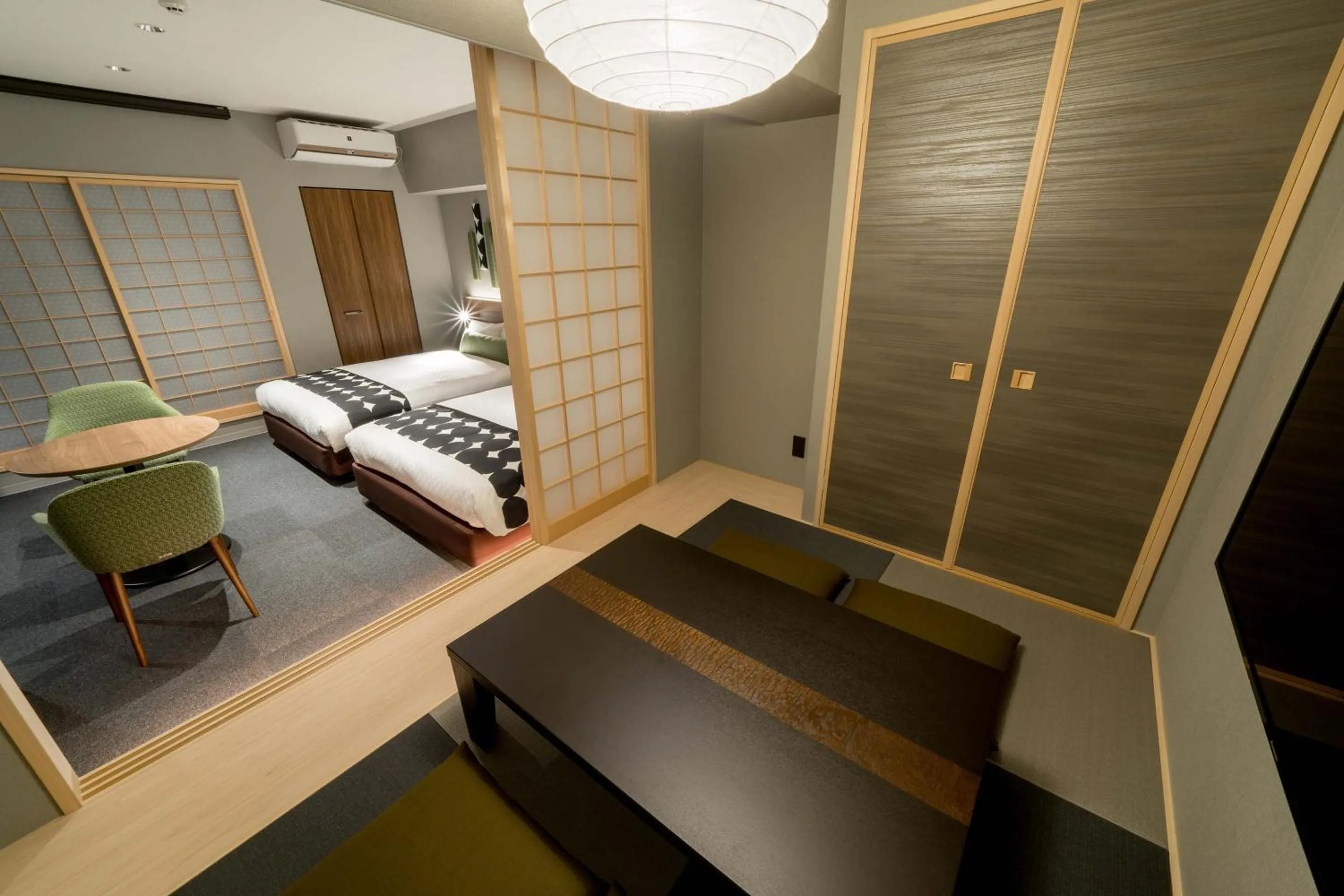 Living room, Bed in RESI STAY Hotel Sun Chlorella