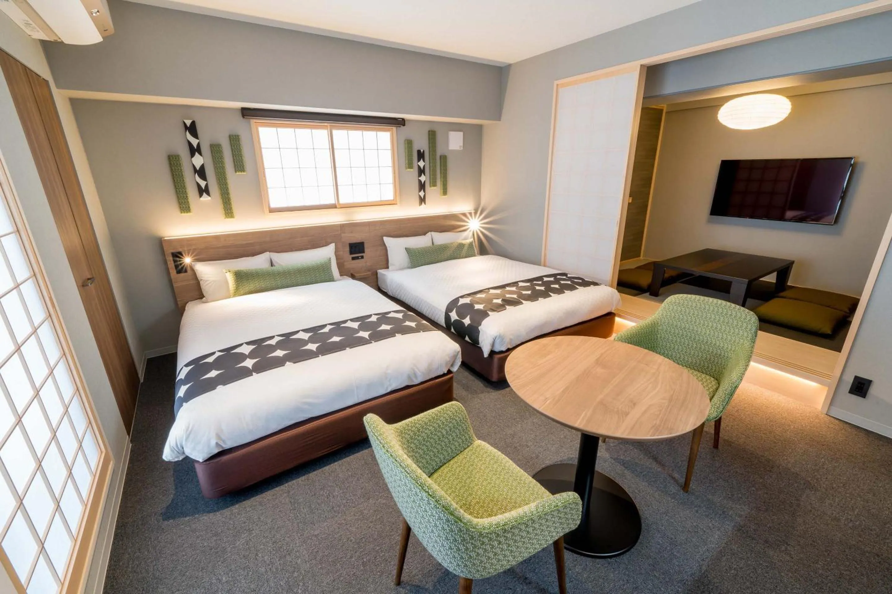 Living room, Bed in RESI STAY Hotel Sun Chlorella