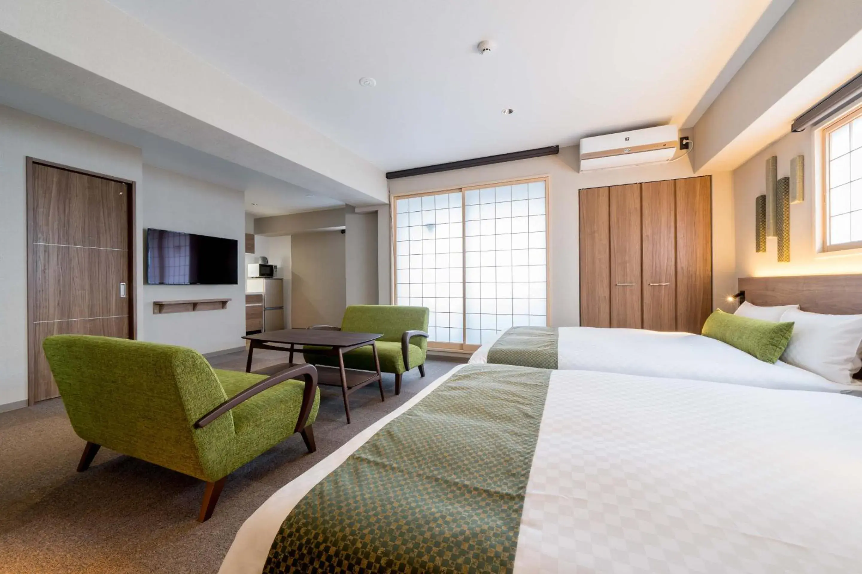 Living room, Bed in RESl STAY HOTEL SUN CHLORELLA Living room, Bed in RESl STAY HOTEL SUN CHLORELLA