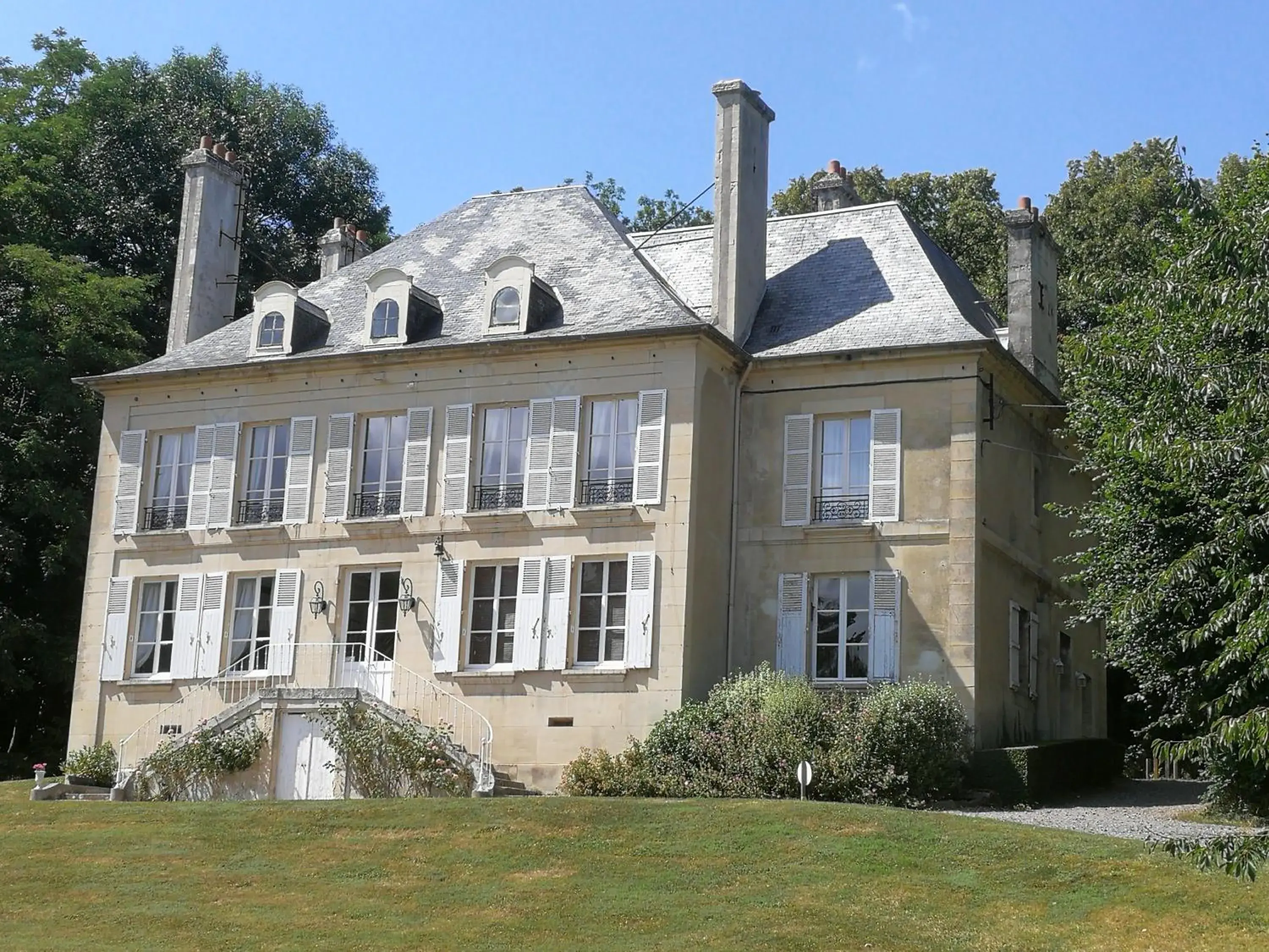 Property building in Chambres d'hôtes du Bas Manoir Property building in Chambres d'hôtes du Bas Manoir