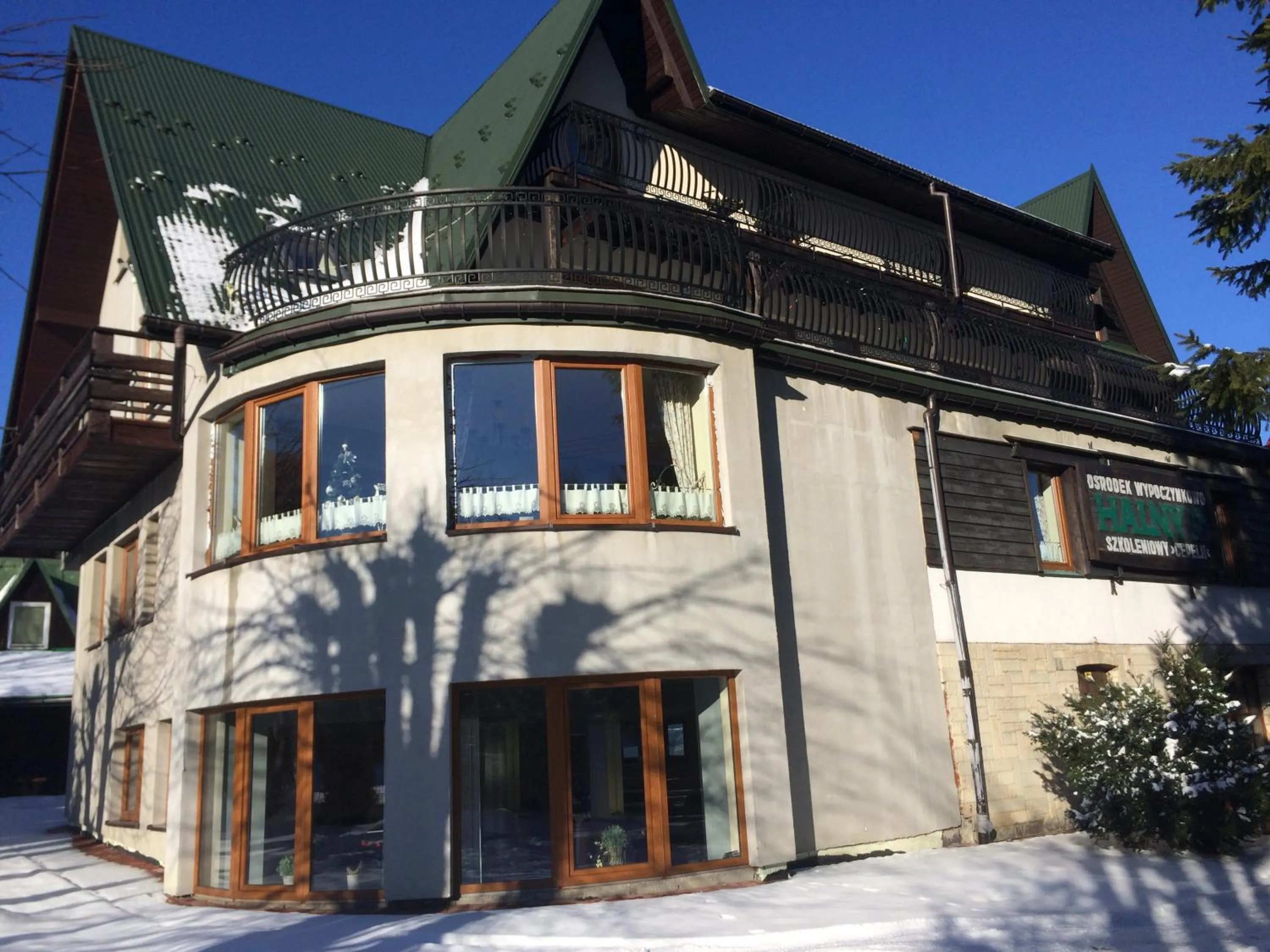 Ośrodek Wypoczynkowo-Szkoleniowy HALNY