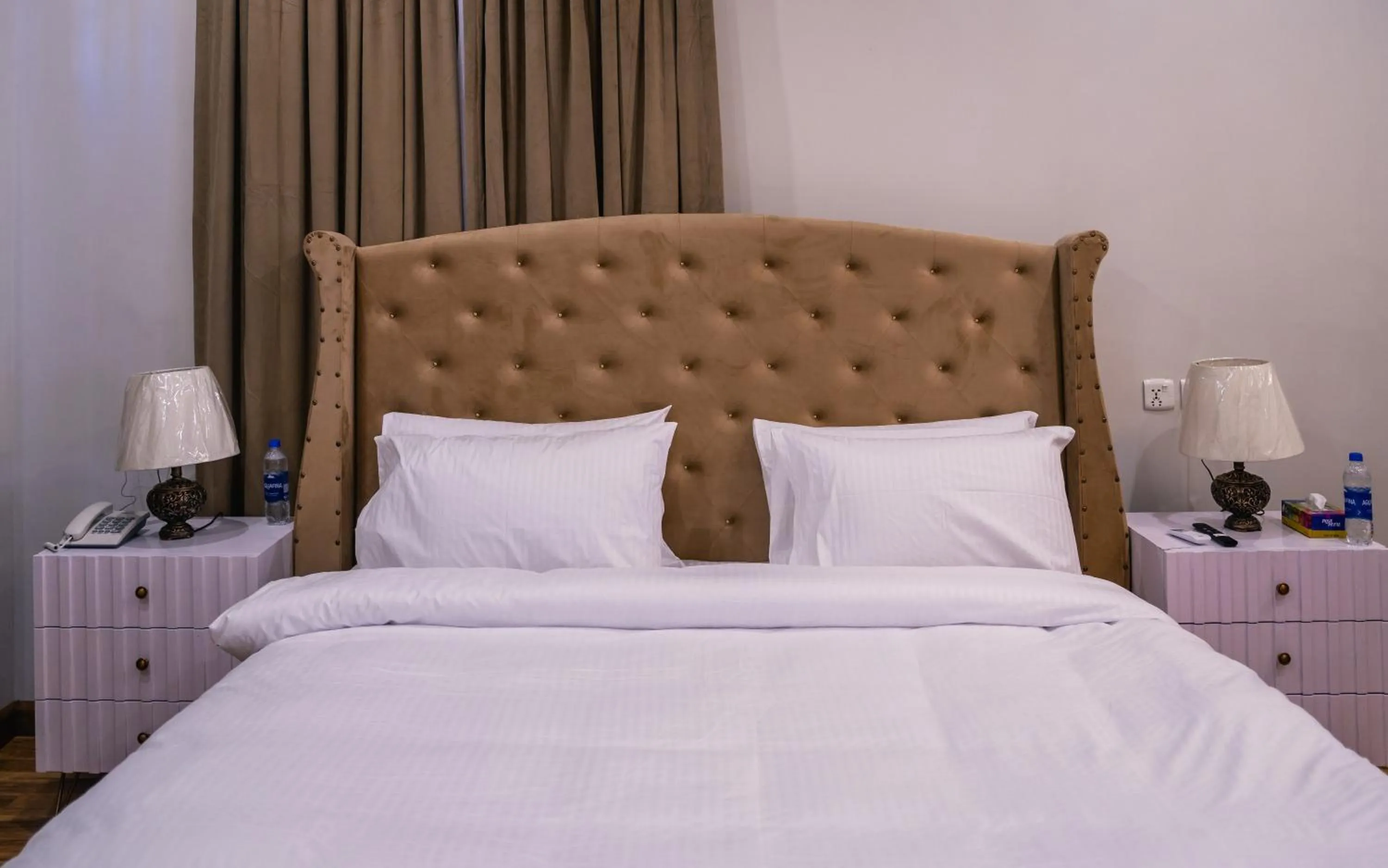 Bedroom, Bed in ISLE OF HIGHLAND TOURS Guest House