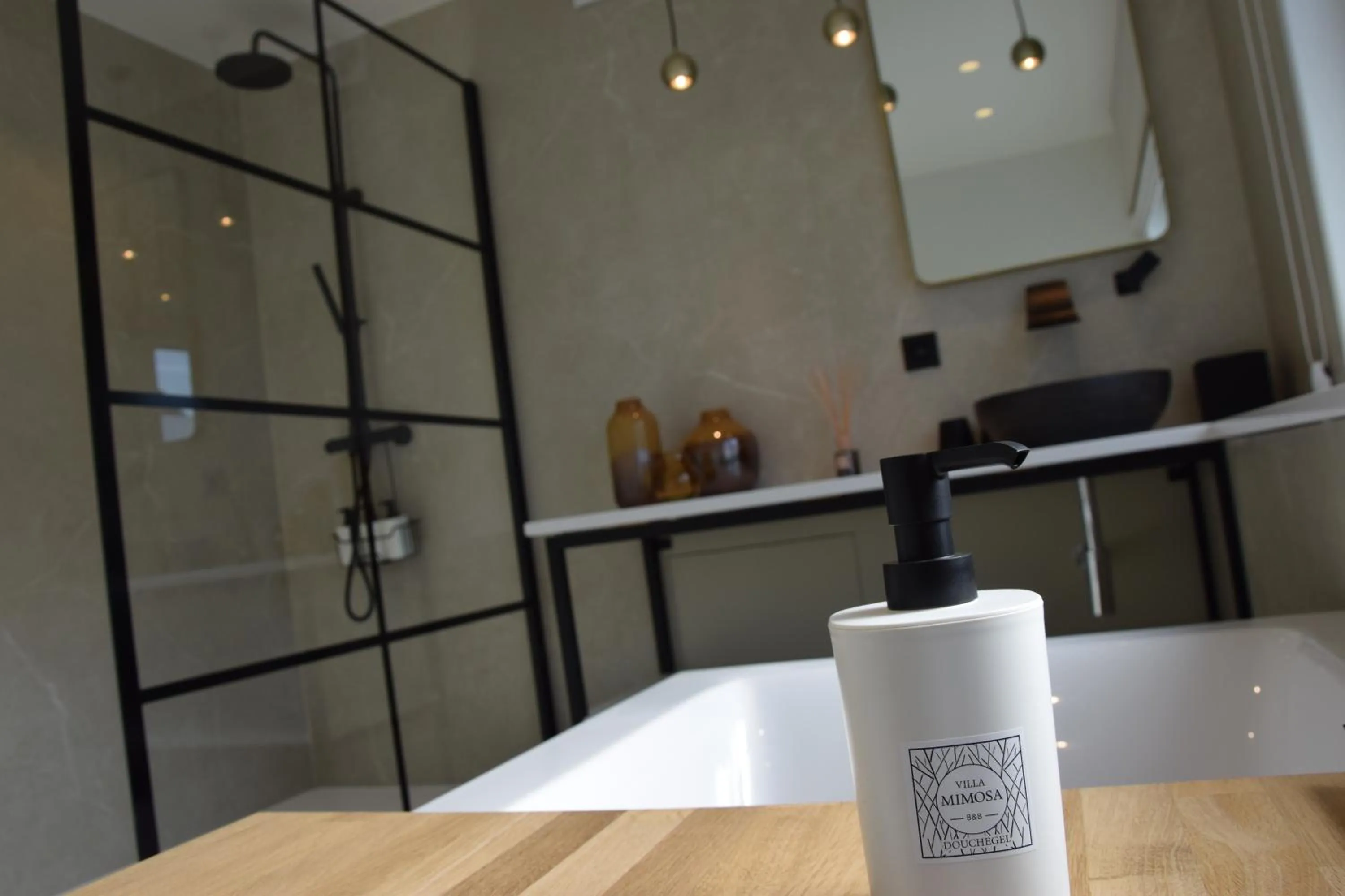 Shower in B&B Villa Mimosa