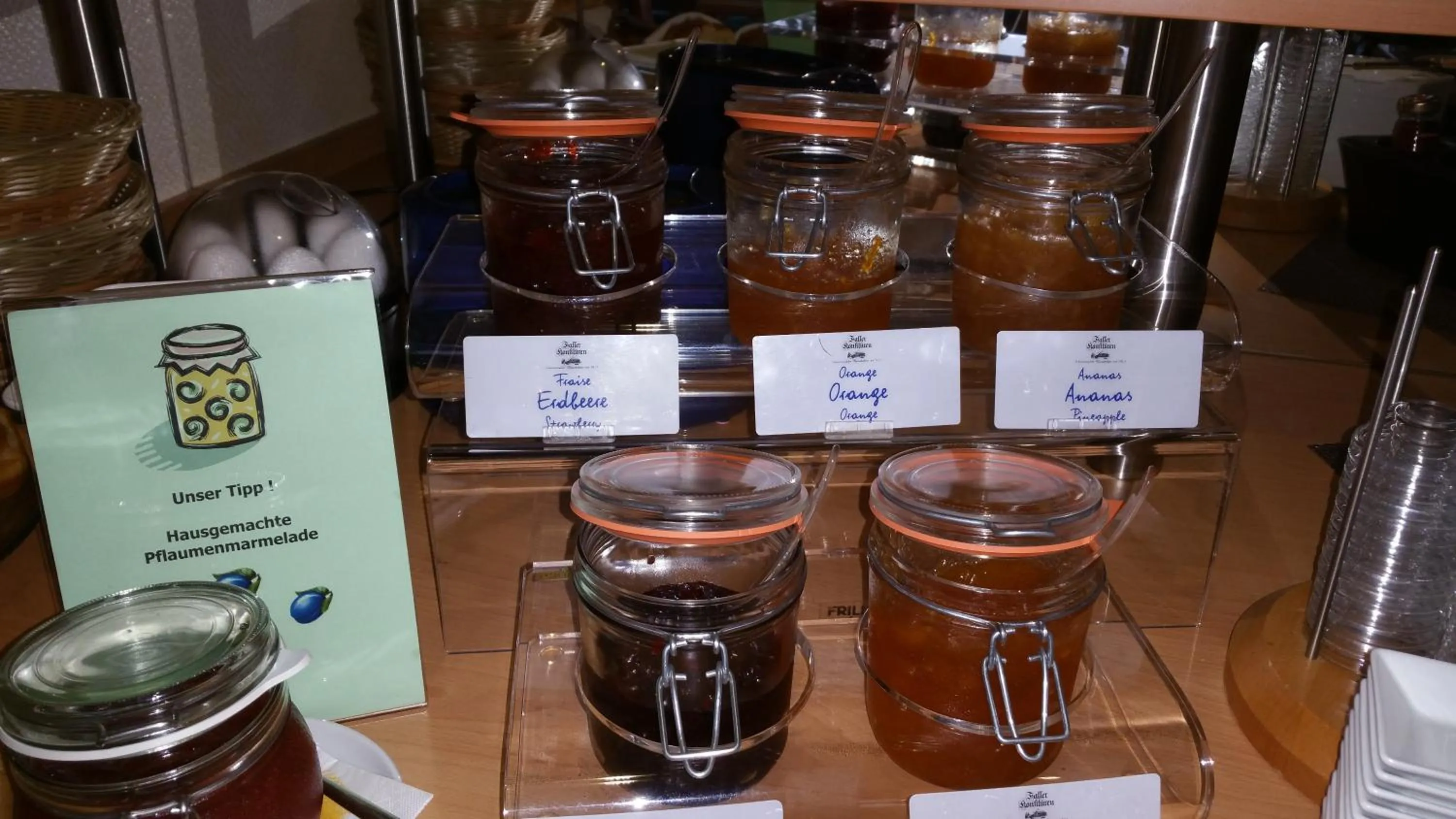 Food and drinks in Hotel Ifen