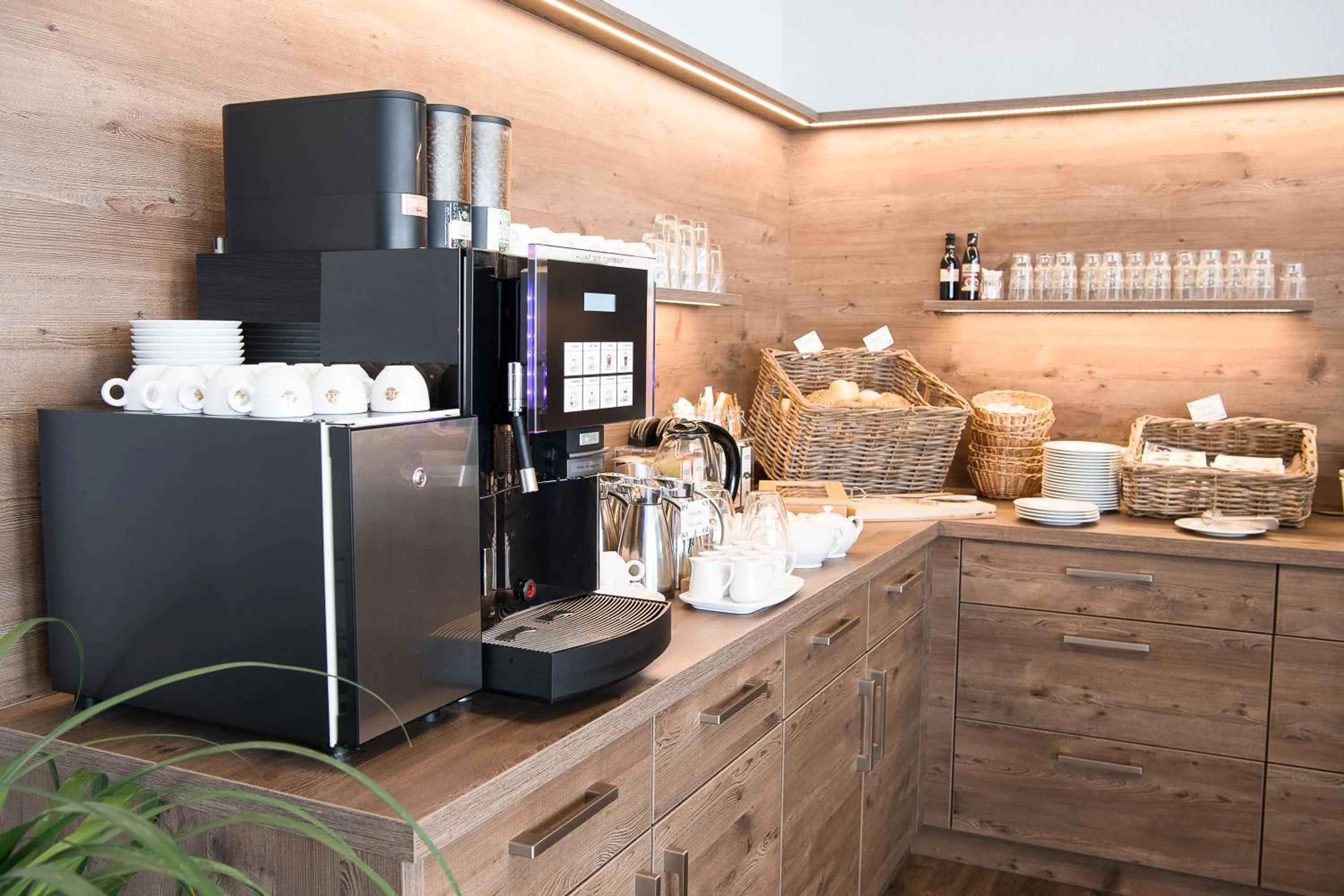 Continental breakfast in Hotel Novostar