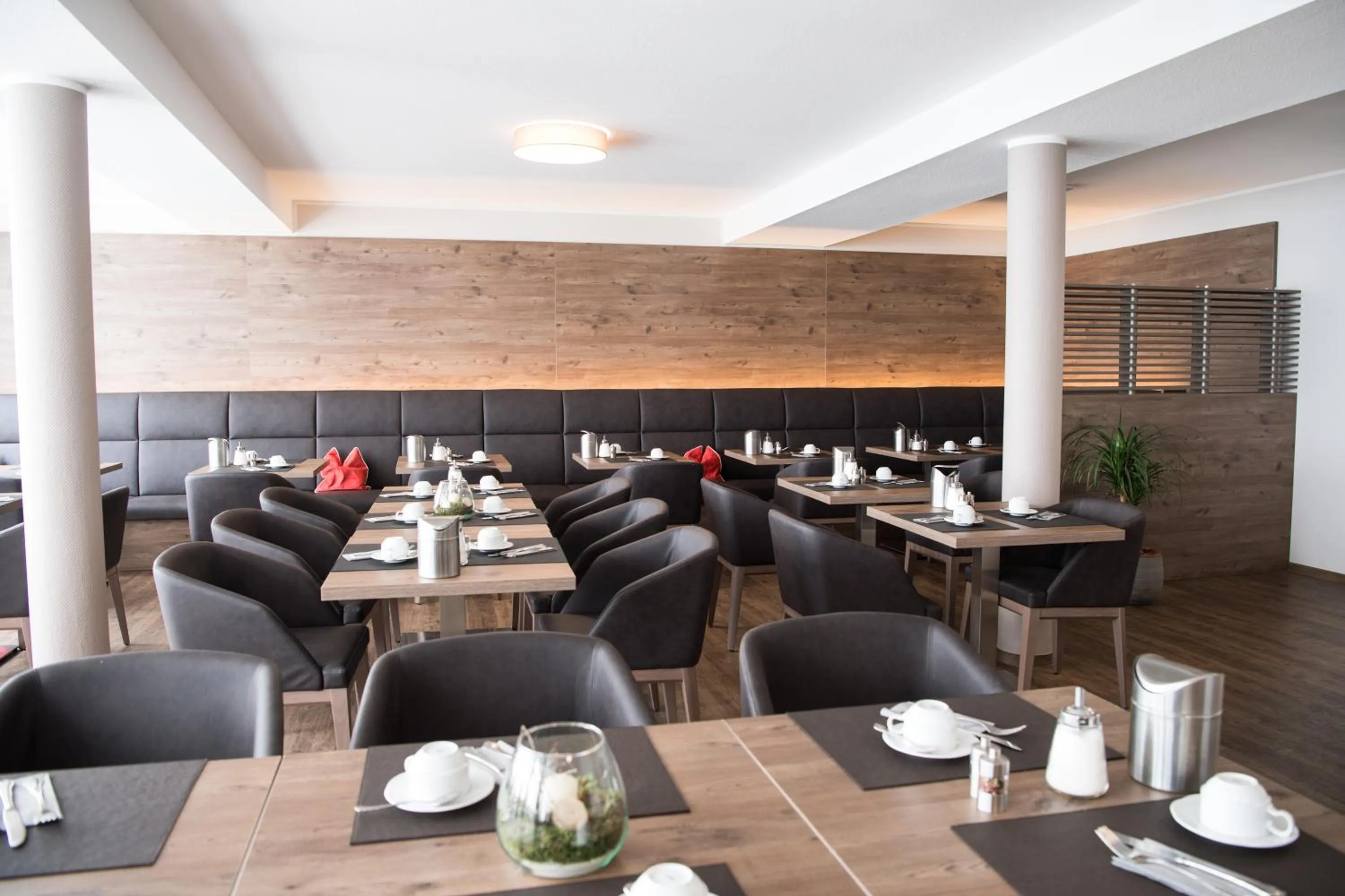 Continental breakfast in Hotel Novostar