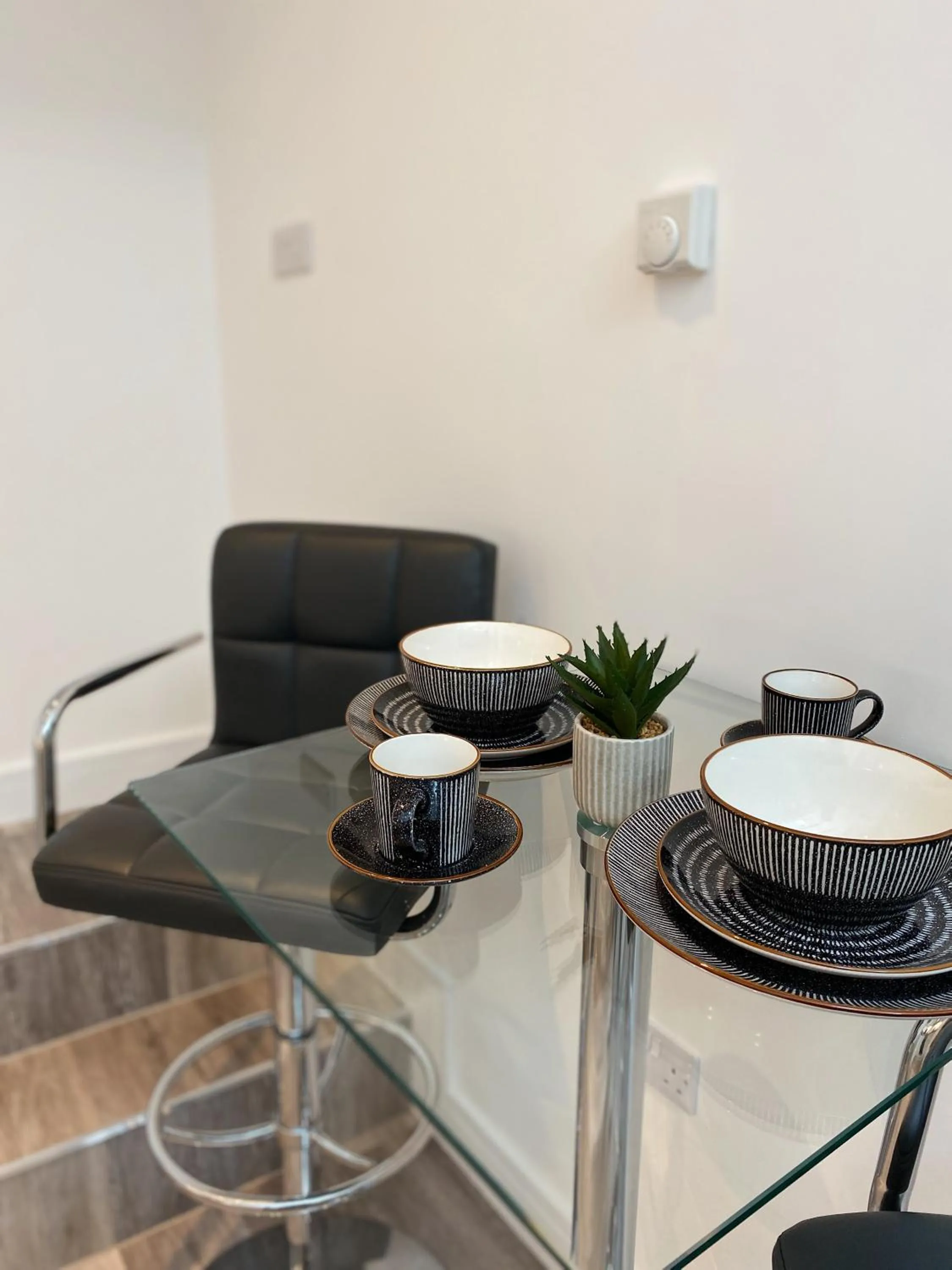 Dining area in King Street Serviced Apartments