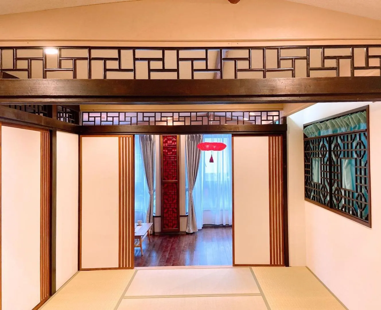 Day in Room Inn Shanghai 横浜中華街 Room3