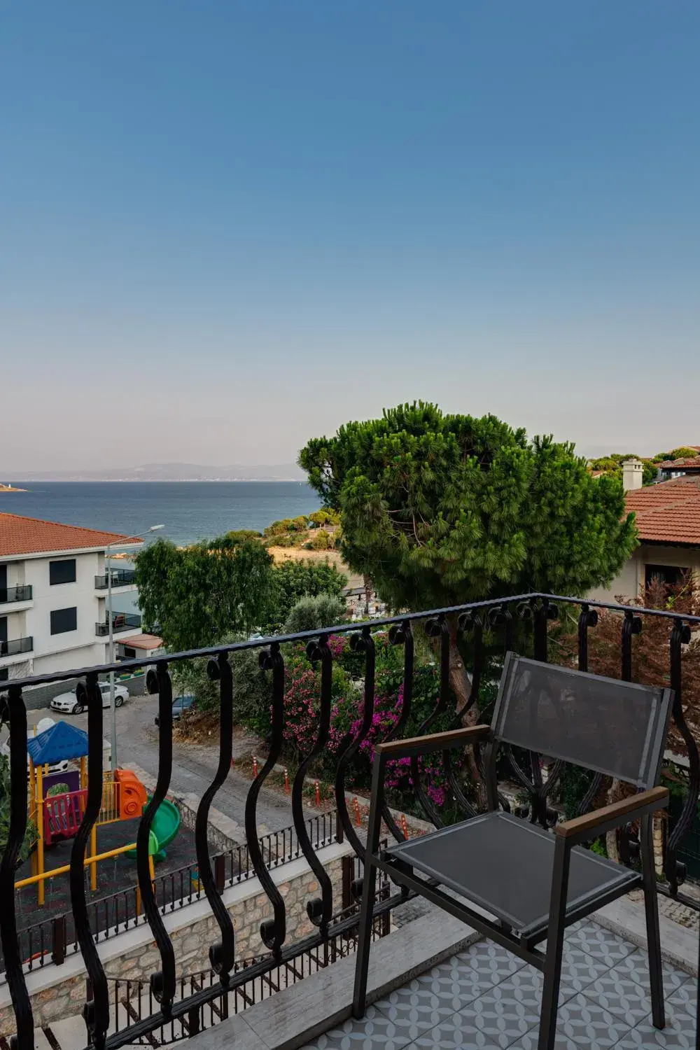 Deluxe Triple Room with Sea View in Atrium Taş Otel Deluxe Triple Room with Sea View in Atrium Taş Otel