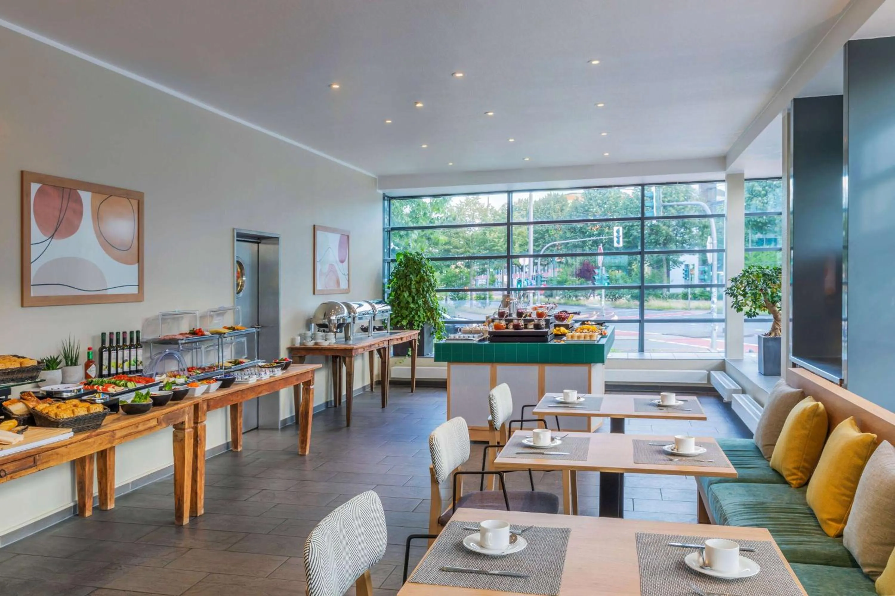 Restaurant/places to eat in Hotel Münster Kongresscenter affiliated by Meliá