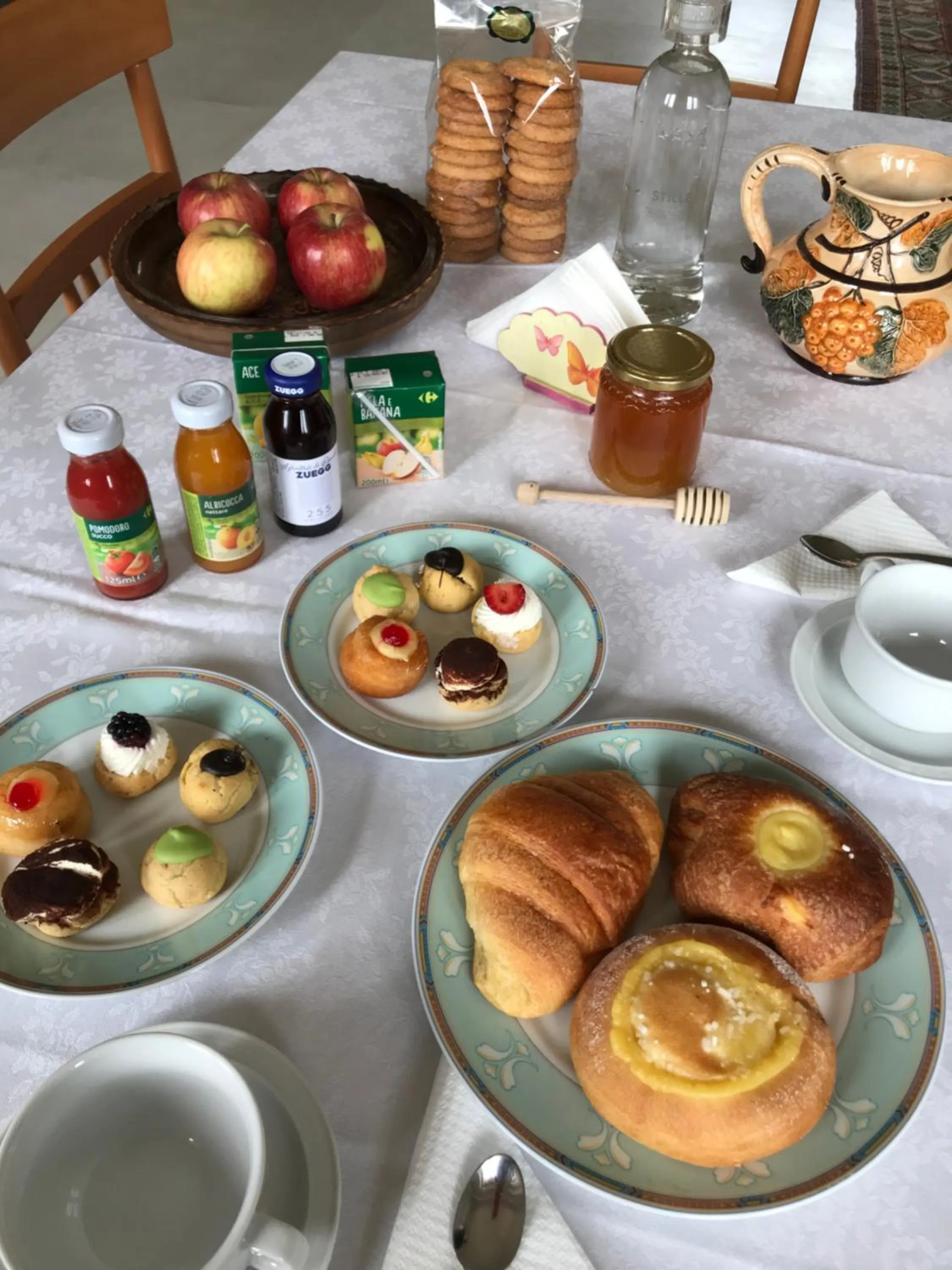 Breakfast in B&B Bee