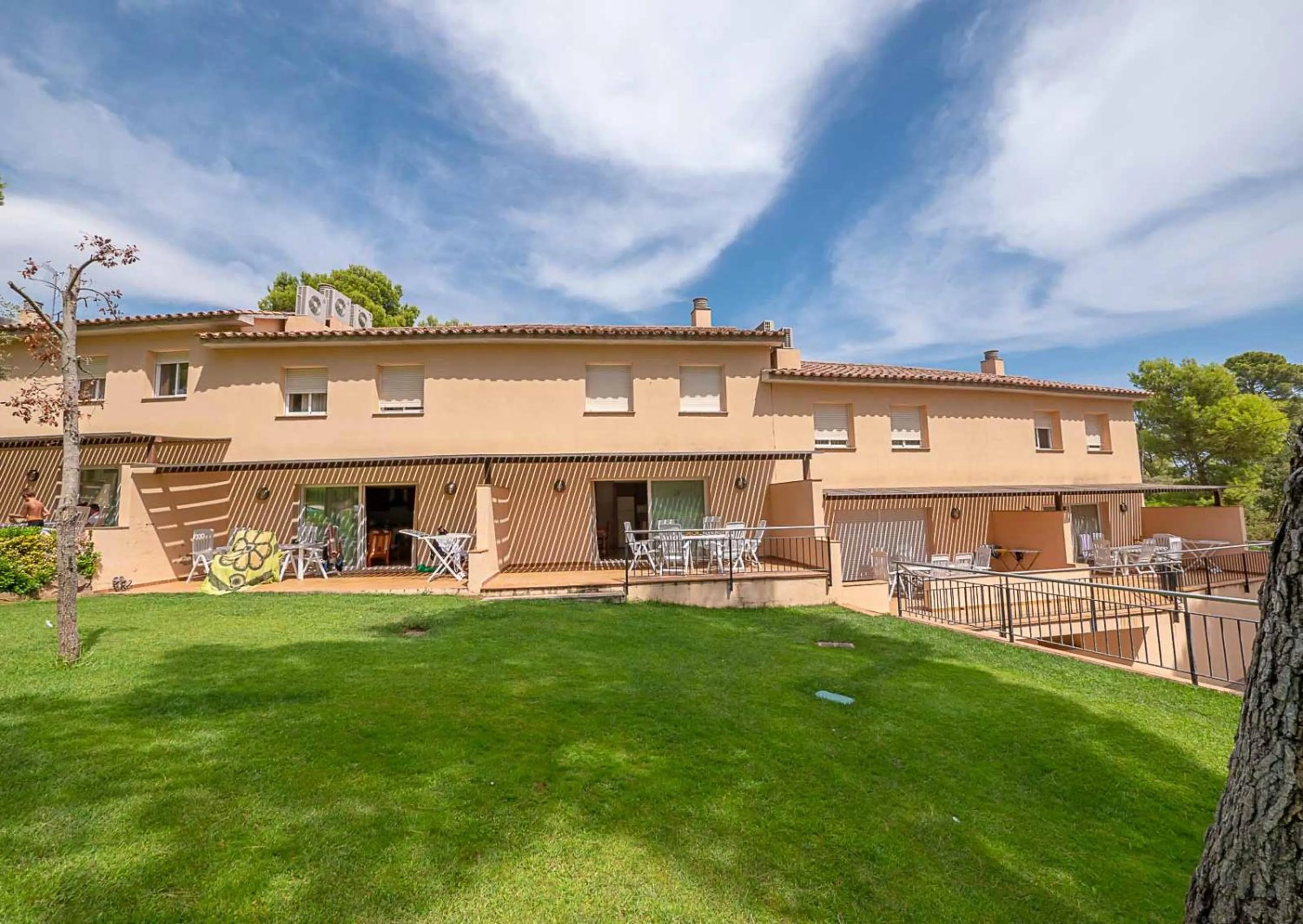 Garden in Village Golf Beach