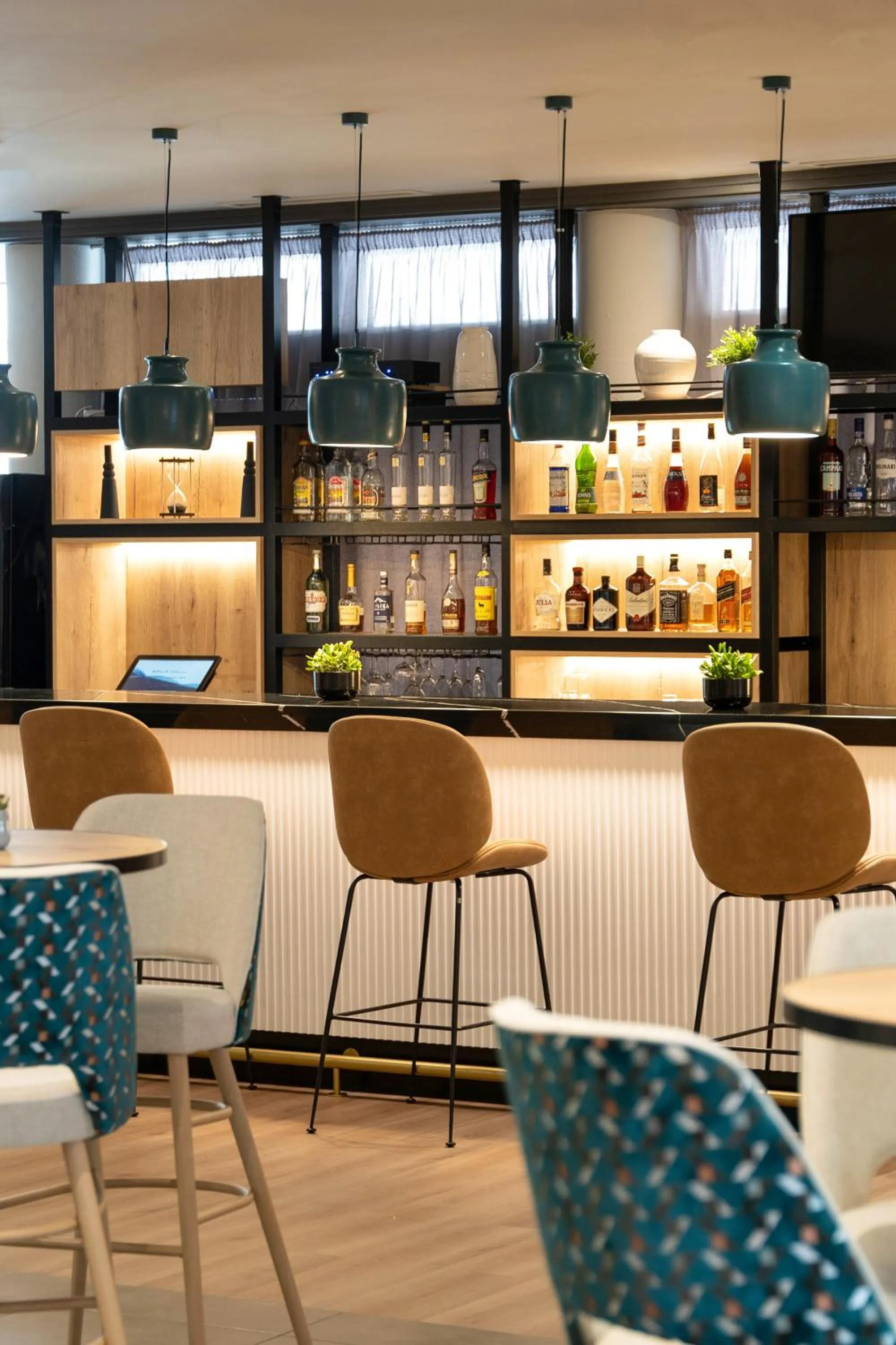 Lounge or bar in Hotel München City Center affiliated by Meliá