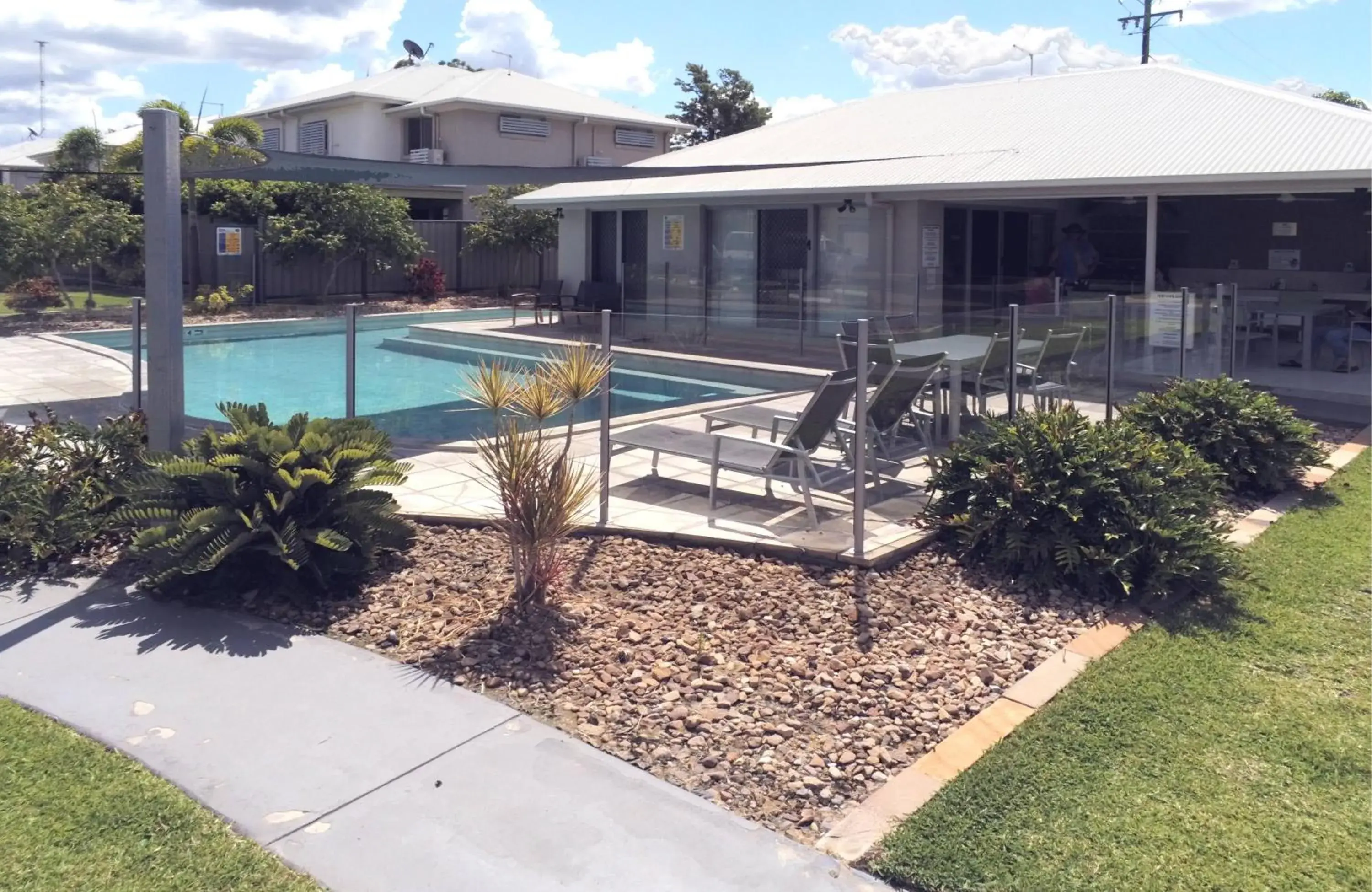 BBQ facilities in Lillypilly Apartments BBQ facilities in Lillypilly Apartments