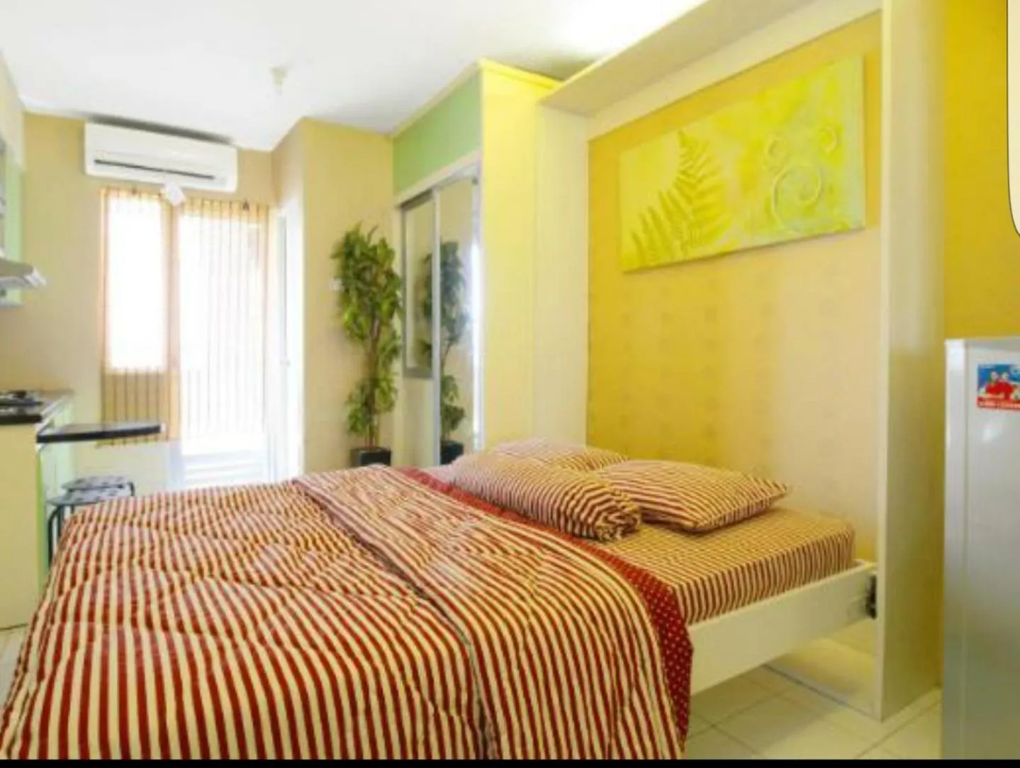 Bed in Kalibata city by Sang Living