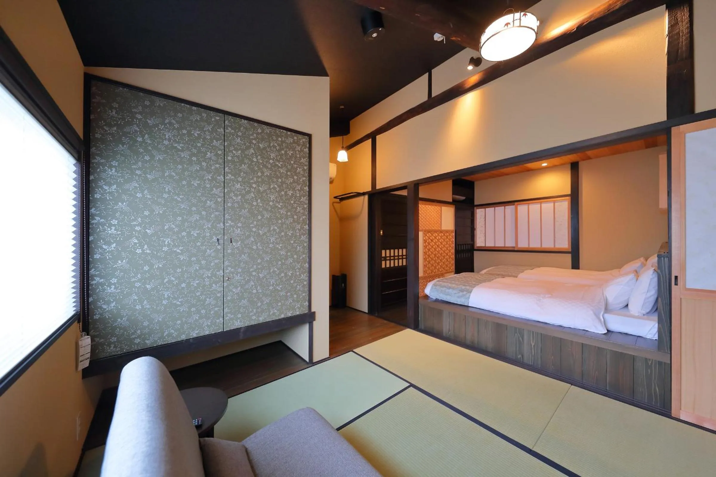 Photo of the whole room, Bed in Kyo no oozora SAIKA