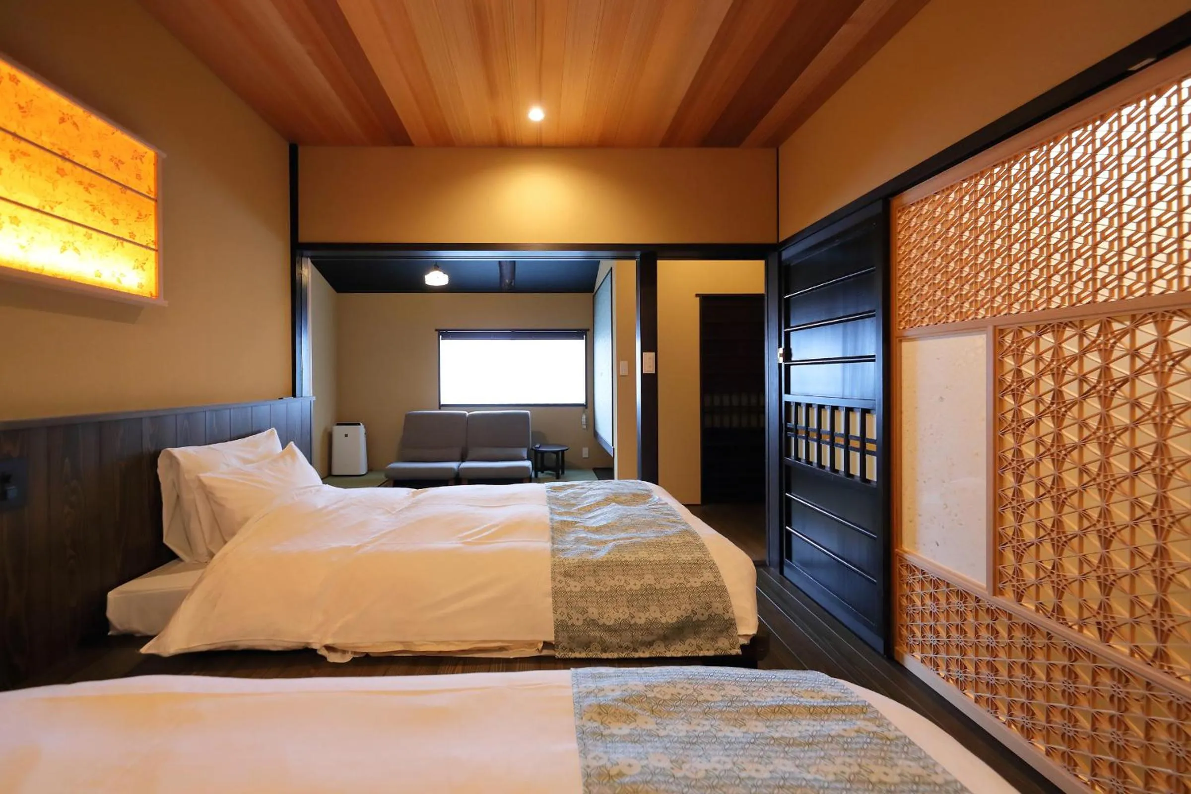 Bedroom, Bed in Kyo no oozora SAIKA