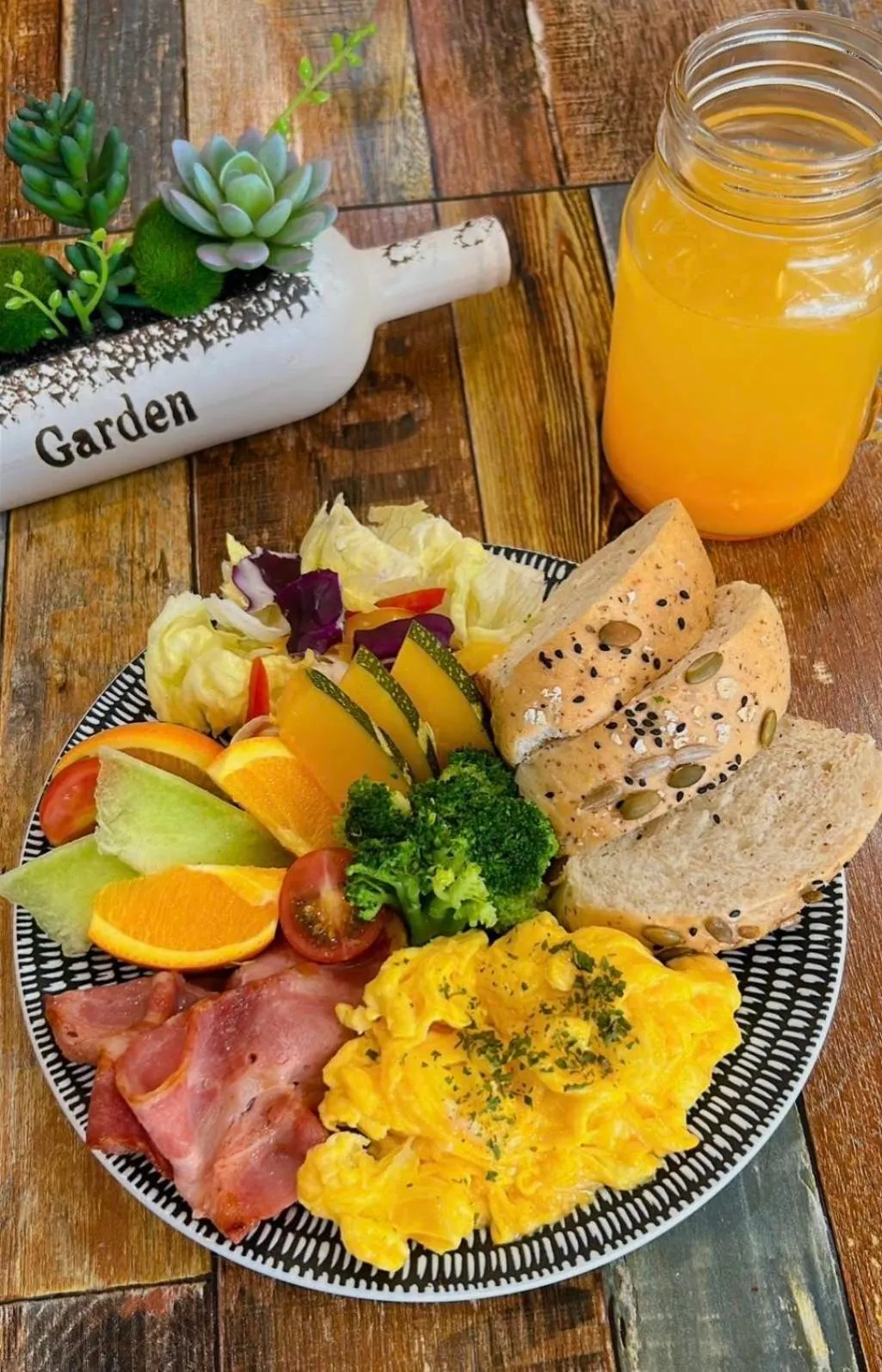 Breakfast in Taichung EnrichLife Hotel