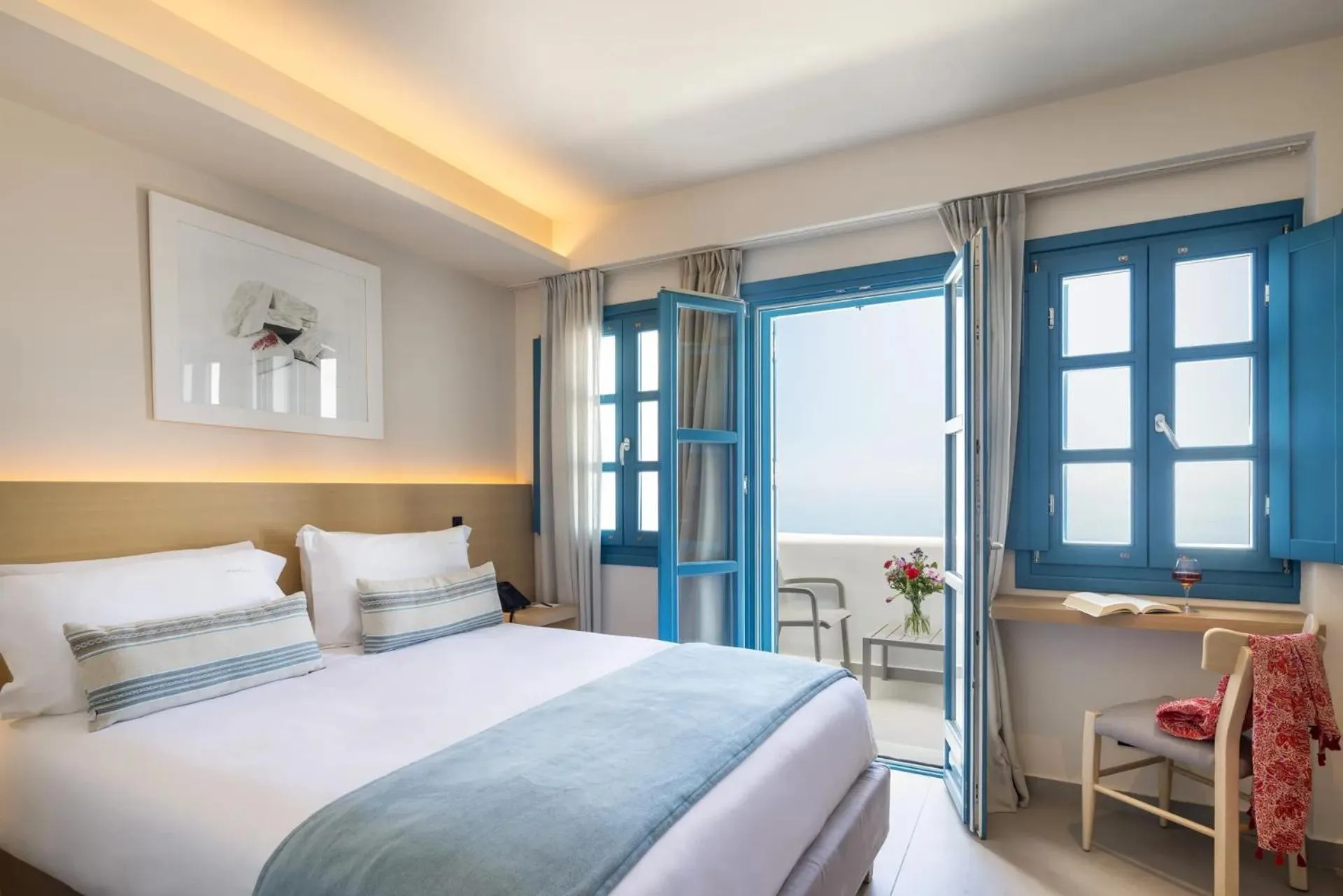 Bed in Aeifos Boutique Hotel