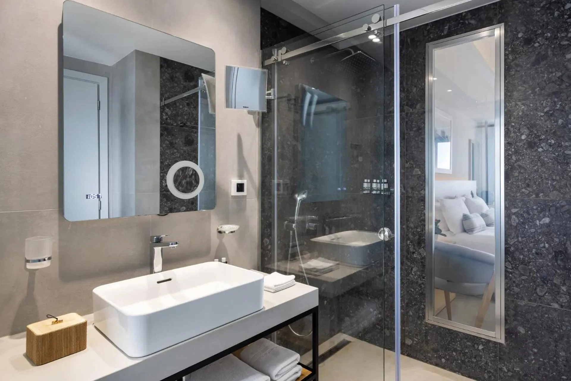 Shower in Aeifos Boutique Hotel