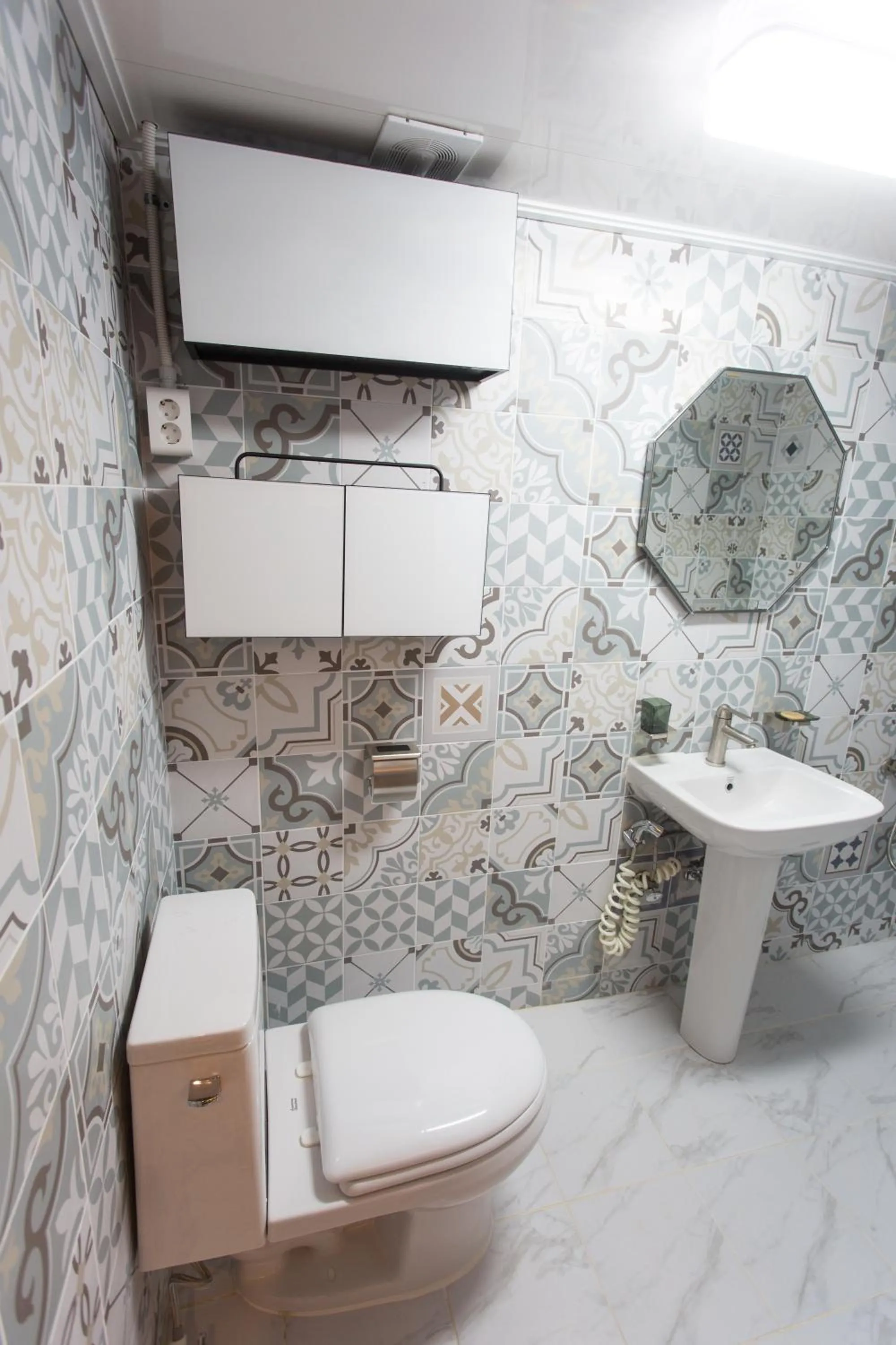 Bathroom in Hanok1957